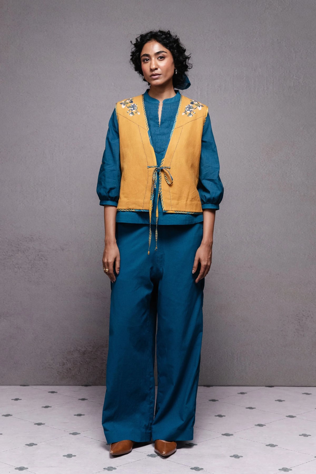 Tie Up Vest Mustard