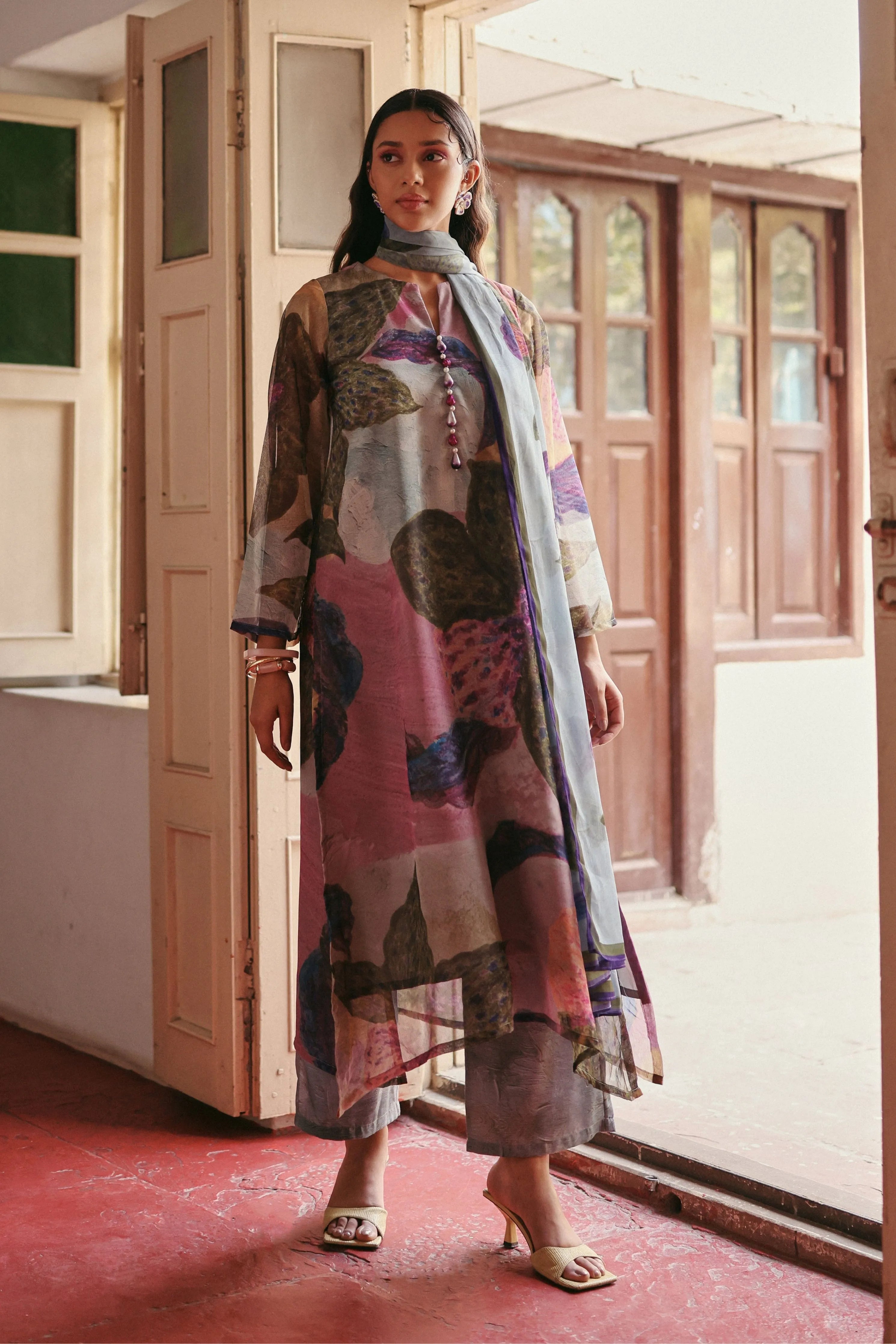 Purana Afsana Kurta Set
