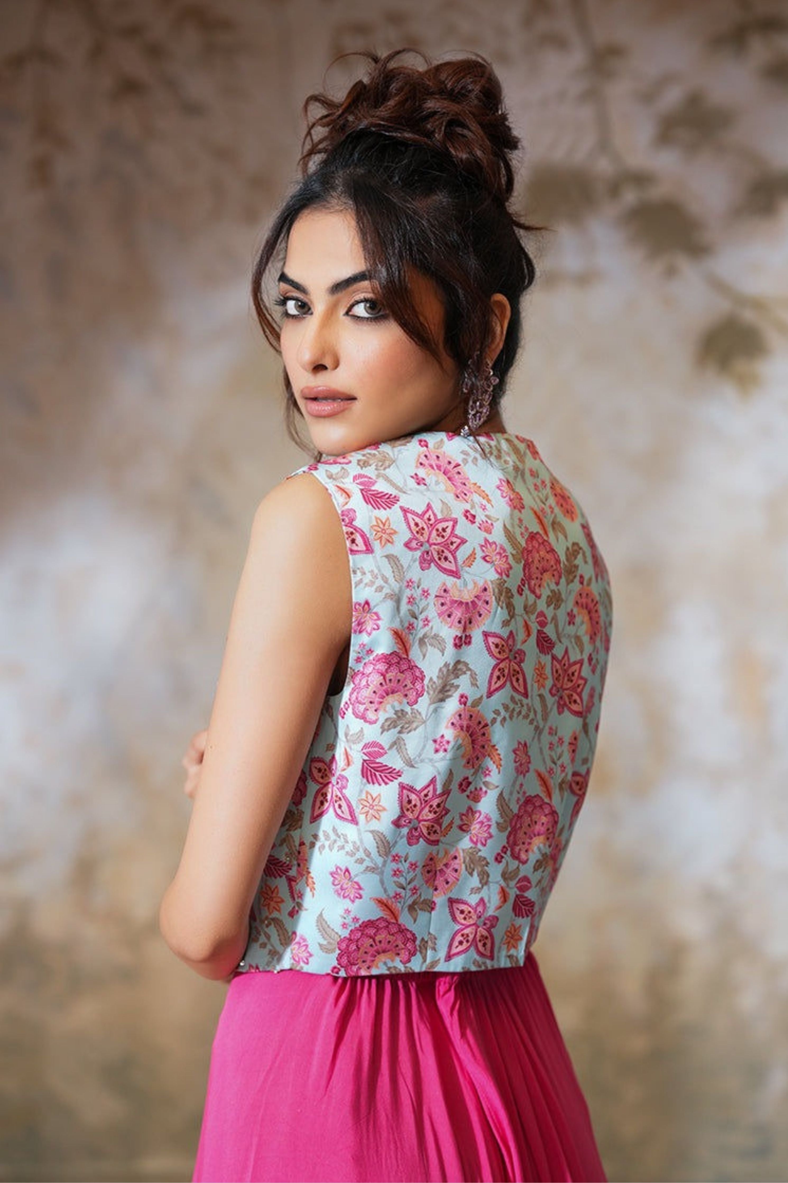 Gulabi Bageecha Sharara Set