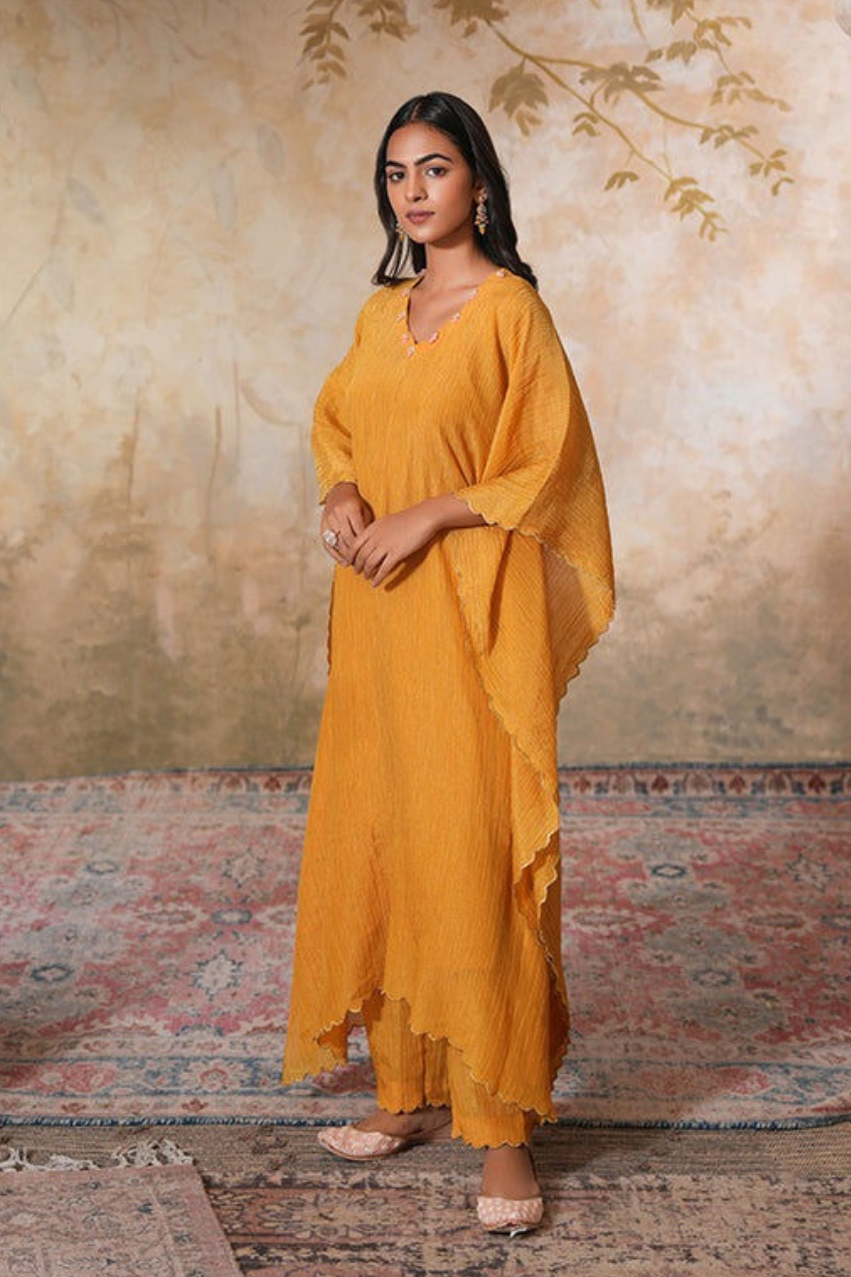 Sunehra Tissue Silk Kaftan Set
