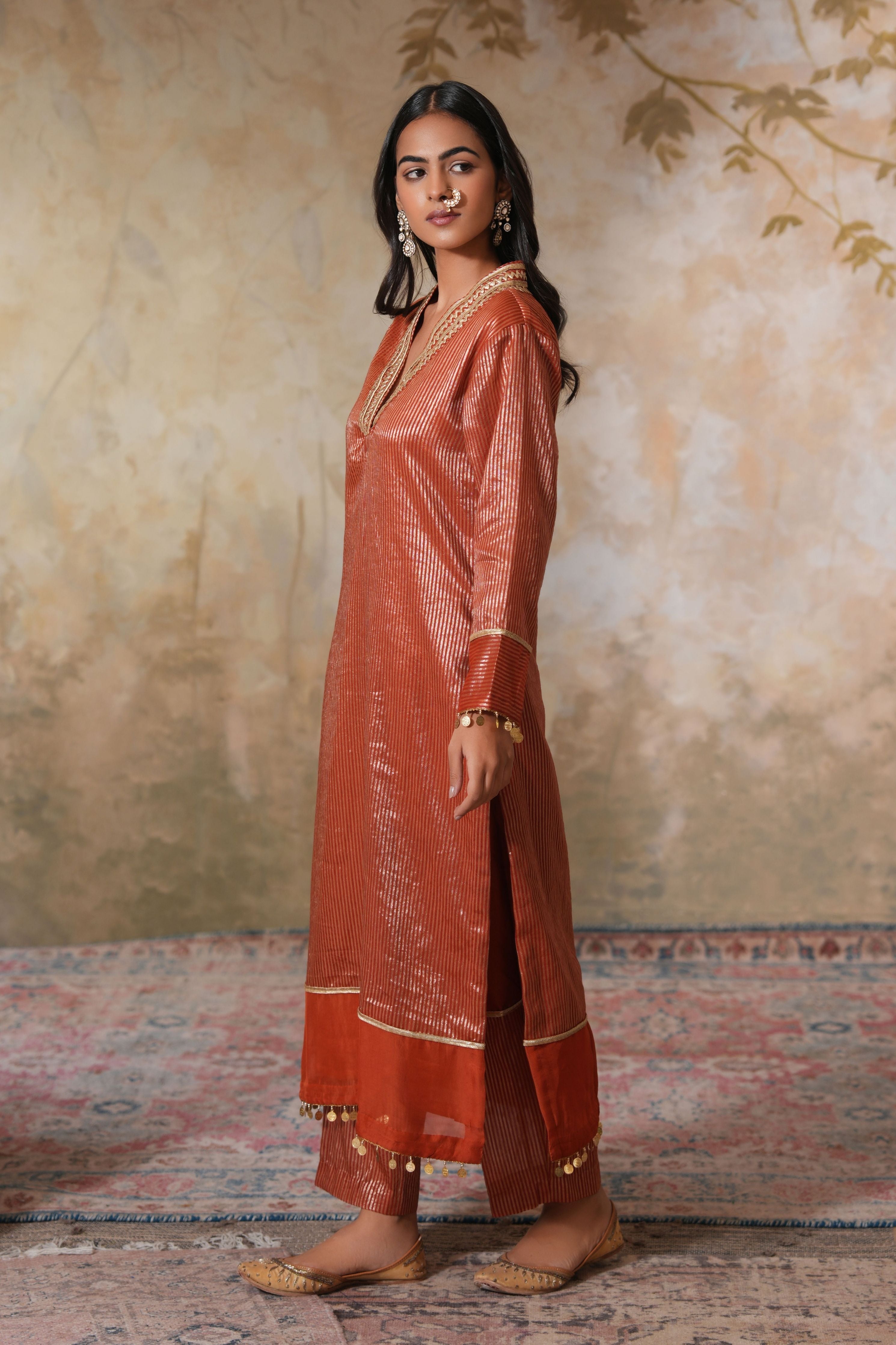 Zangi Gota Kurta Set With Dupatta