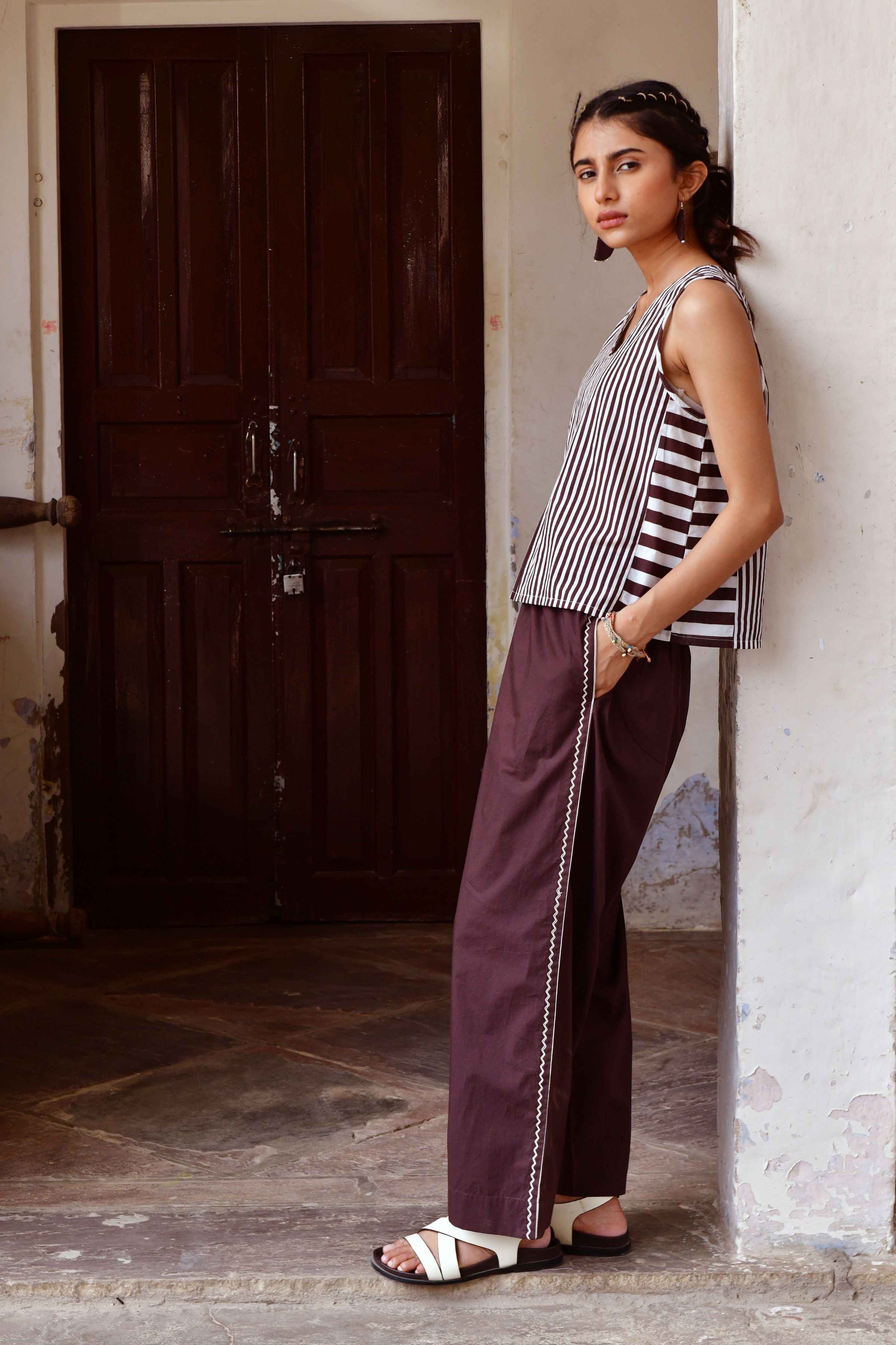 Glide Brown Embroidery Pants