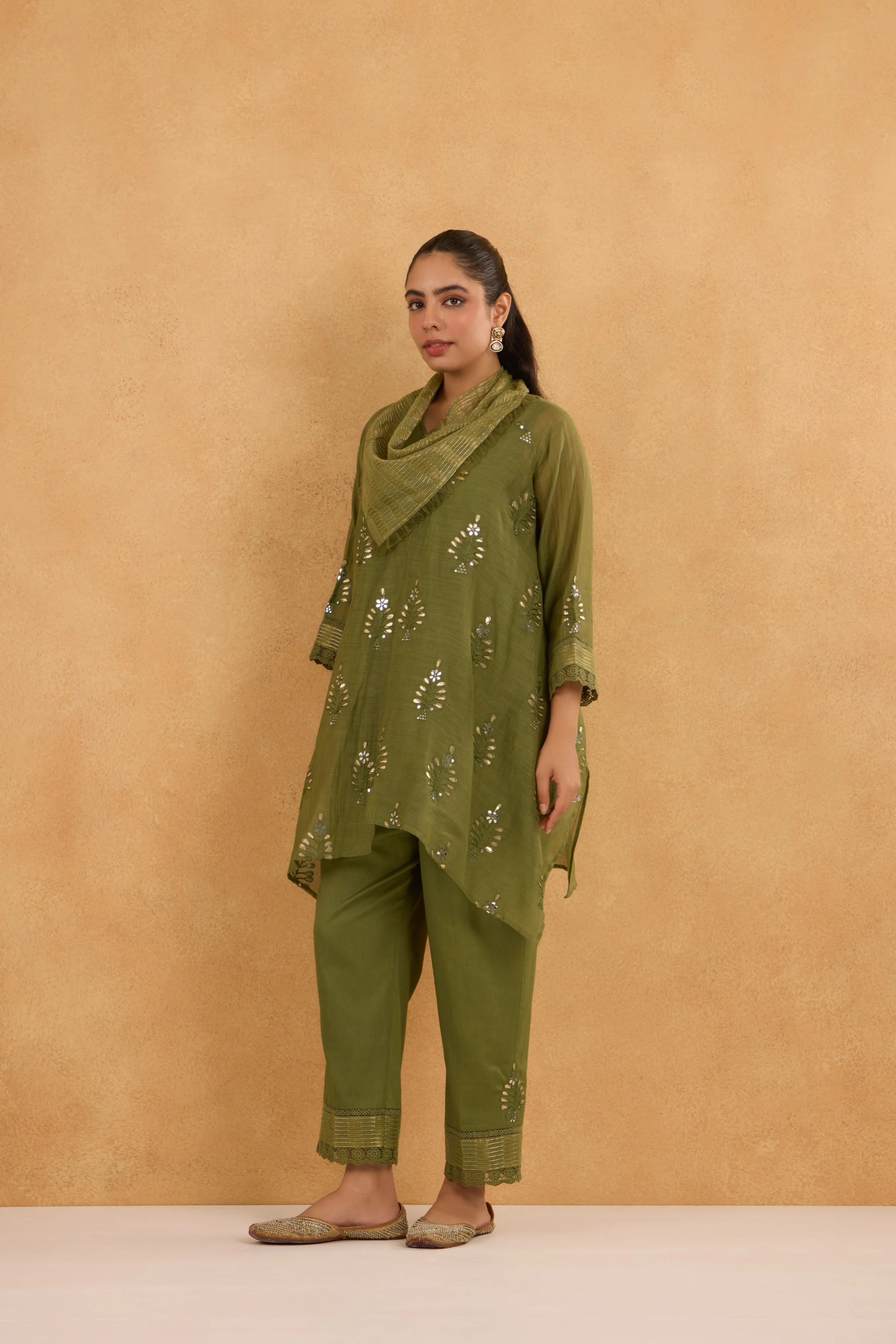 Asymmetric Embroidered Cowl Tunic Set in Forest Green