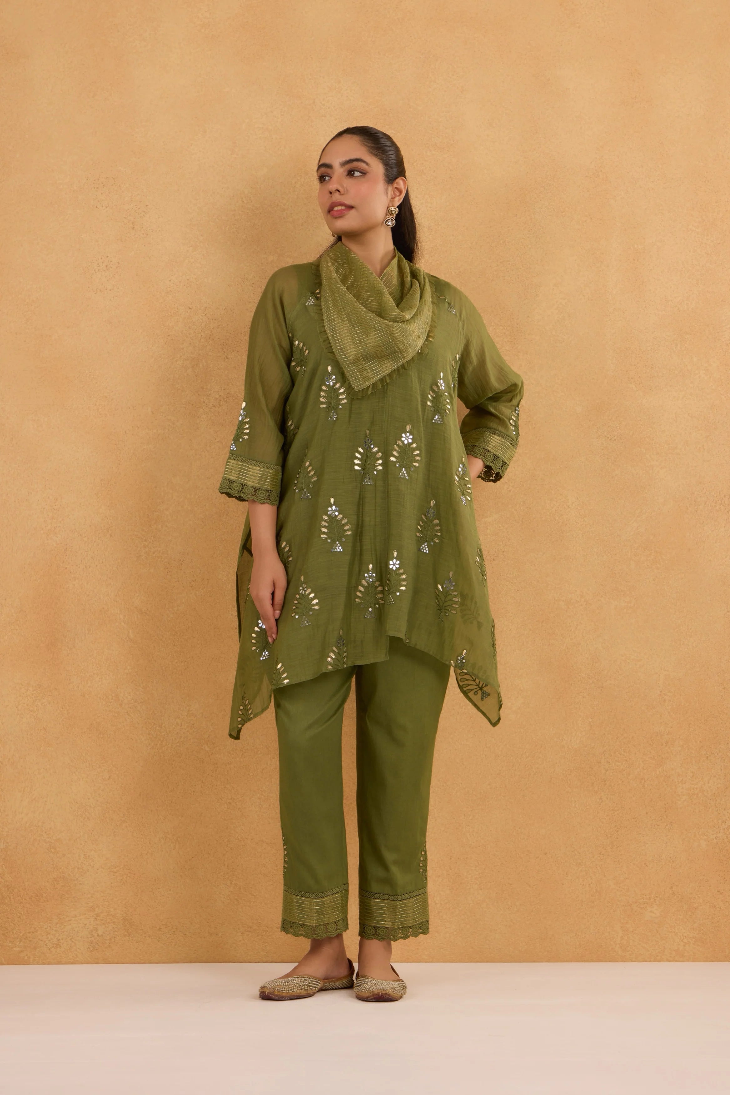 Asymmetric Embroidered Cowl Tunic Set in Forest Green