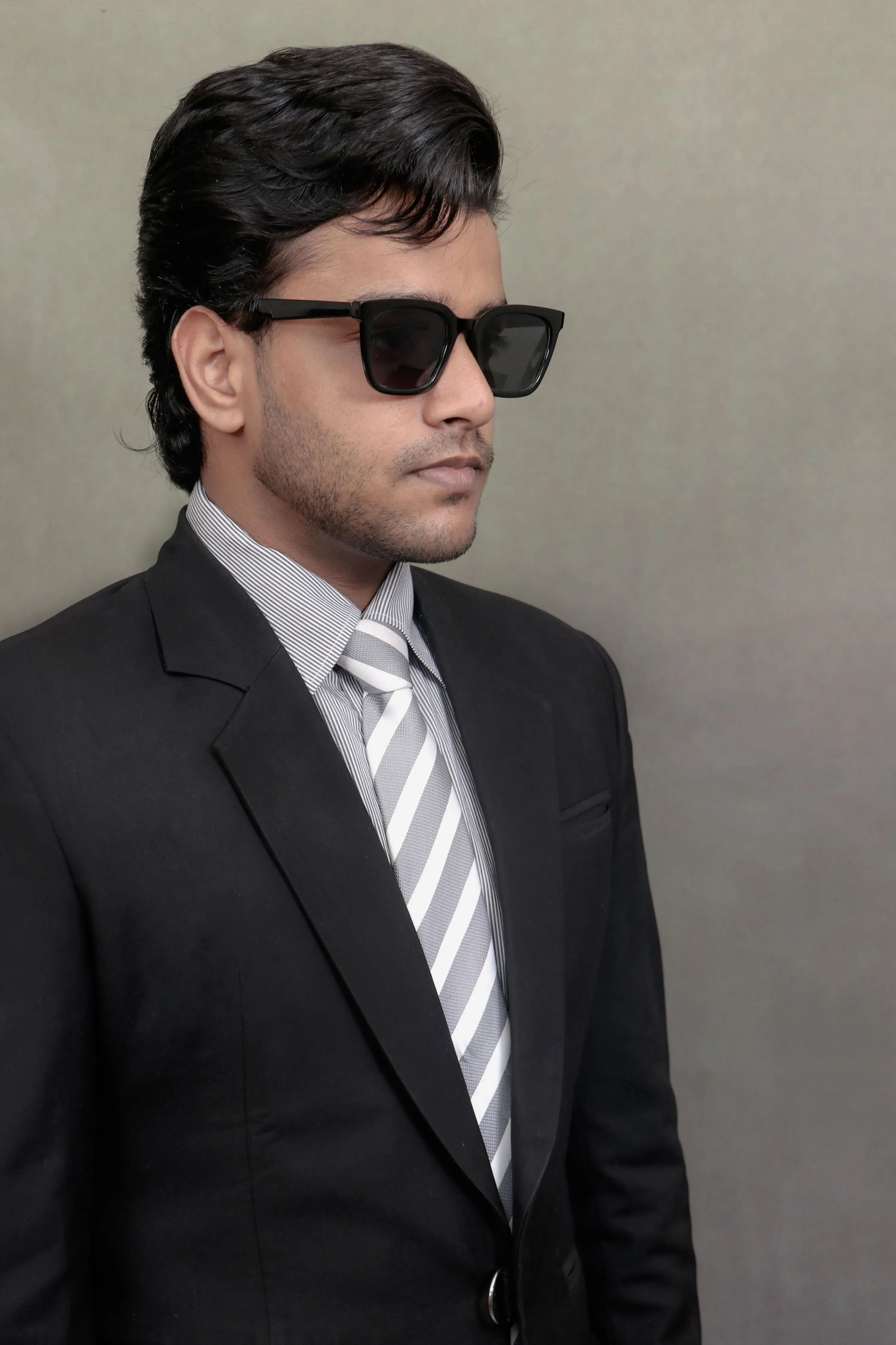 Single Breasted Grey Suit