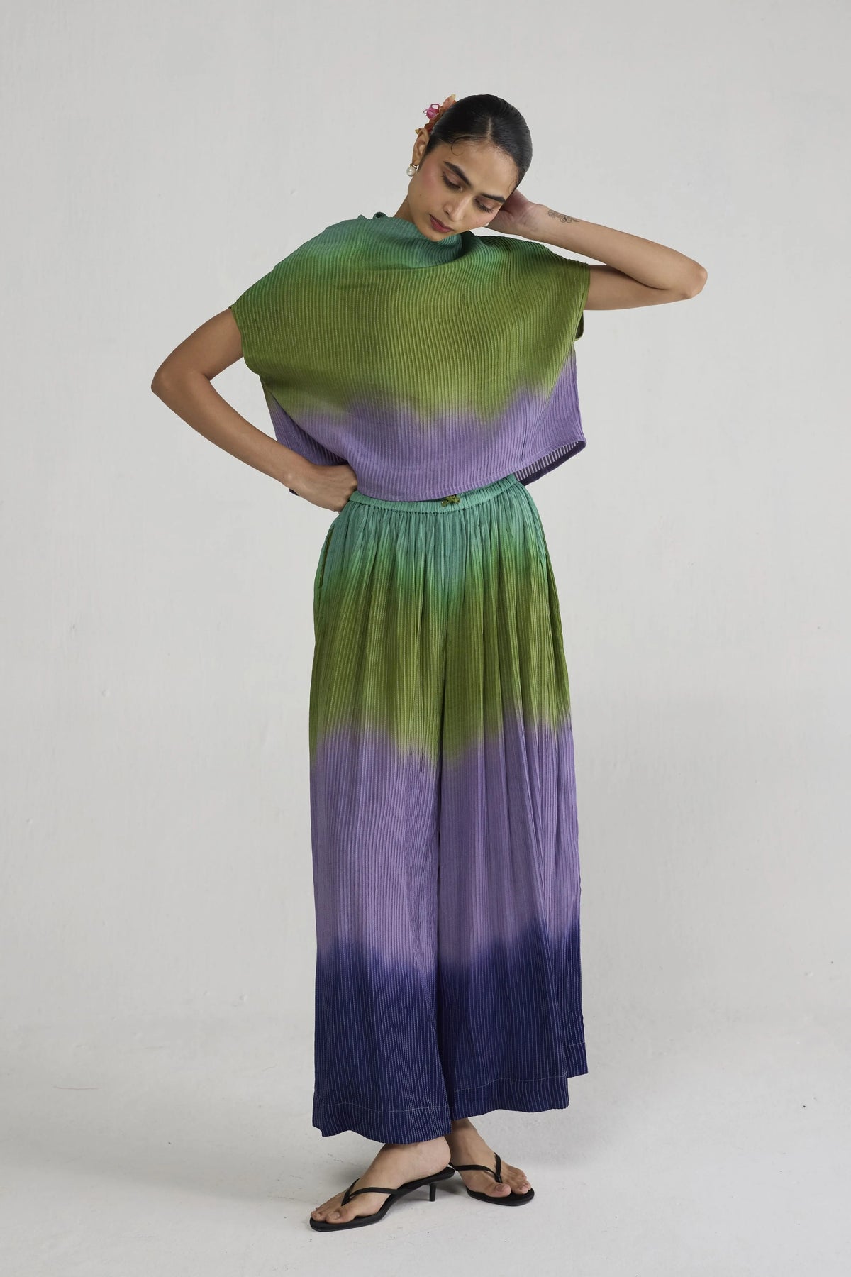 Hana Pitucks Flared Pants