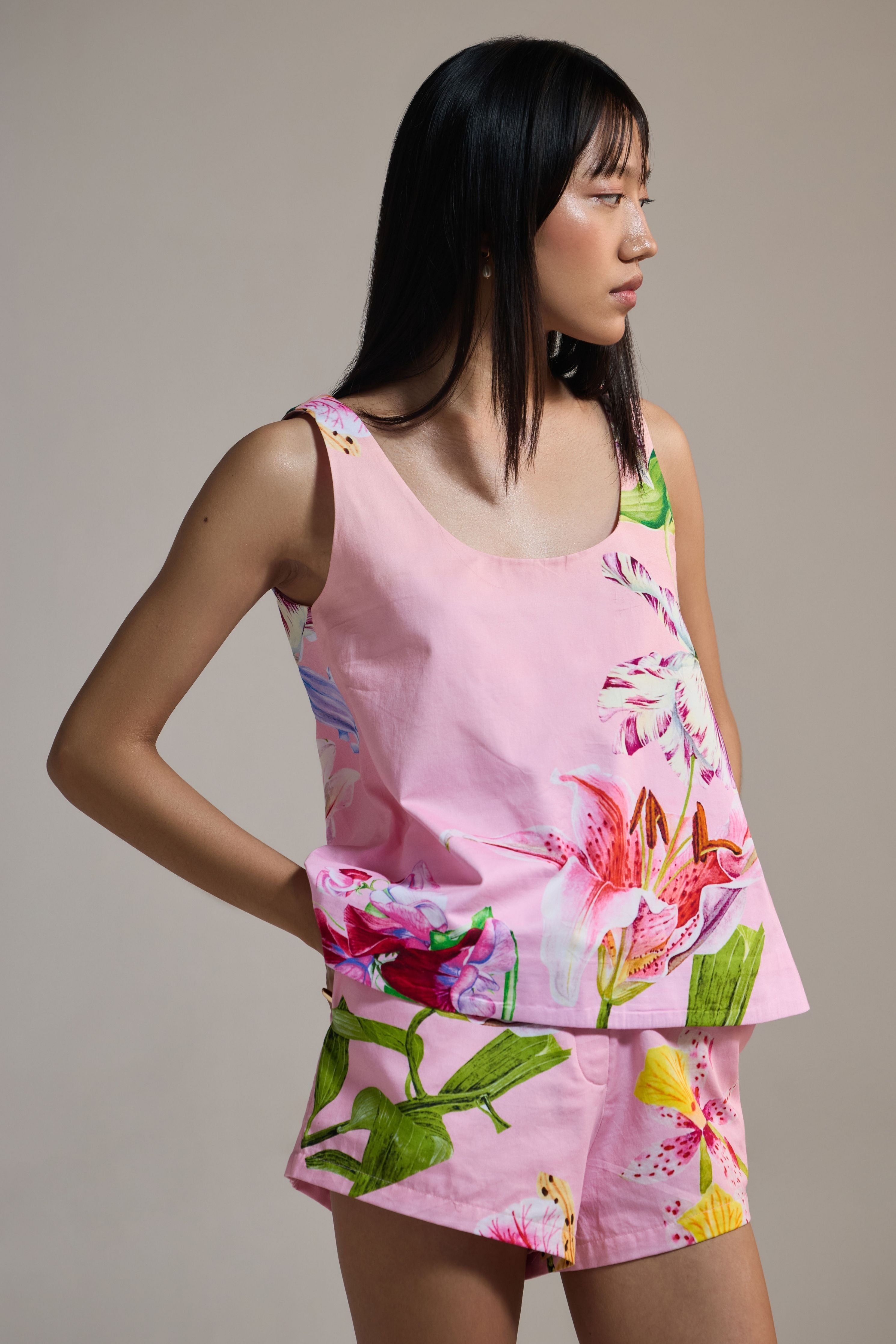 Lily Garden Tank