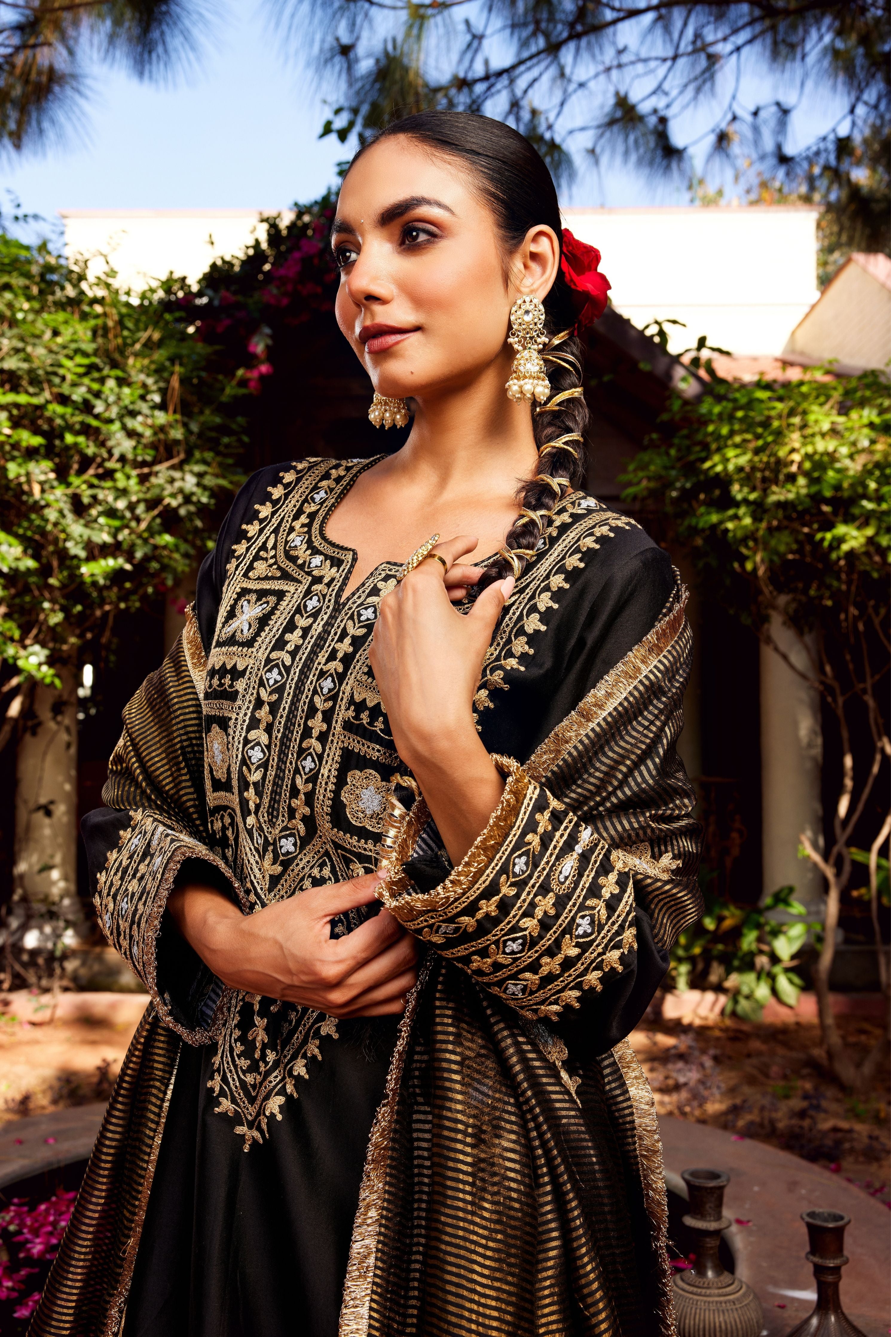 Black Inayat Kurta Set