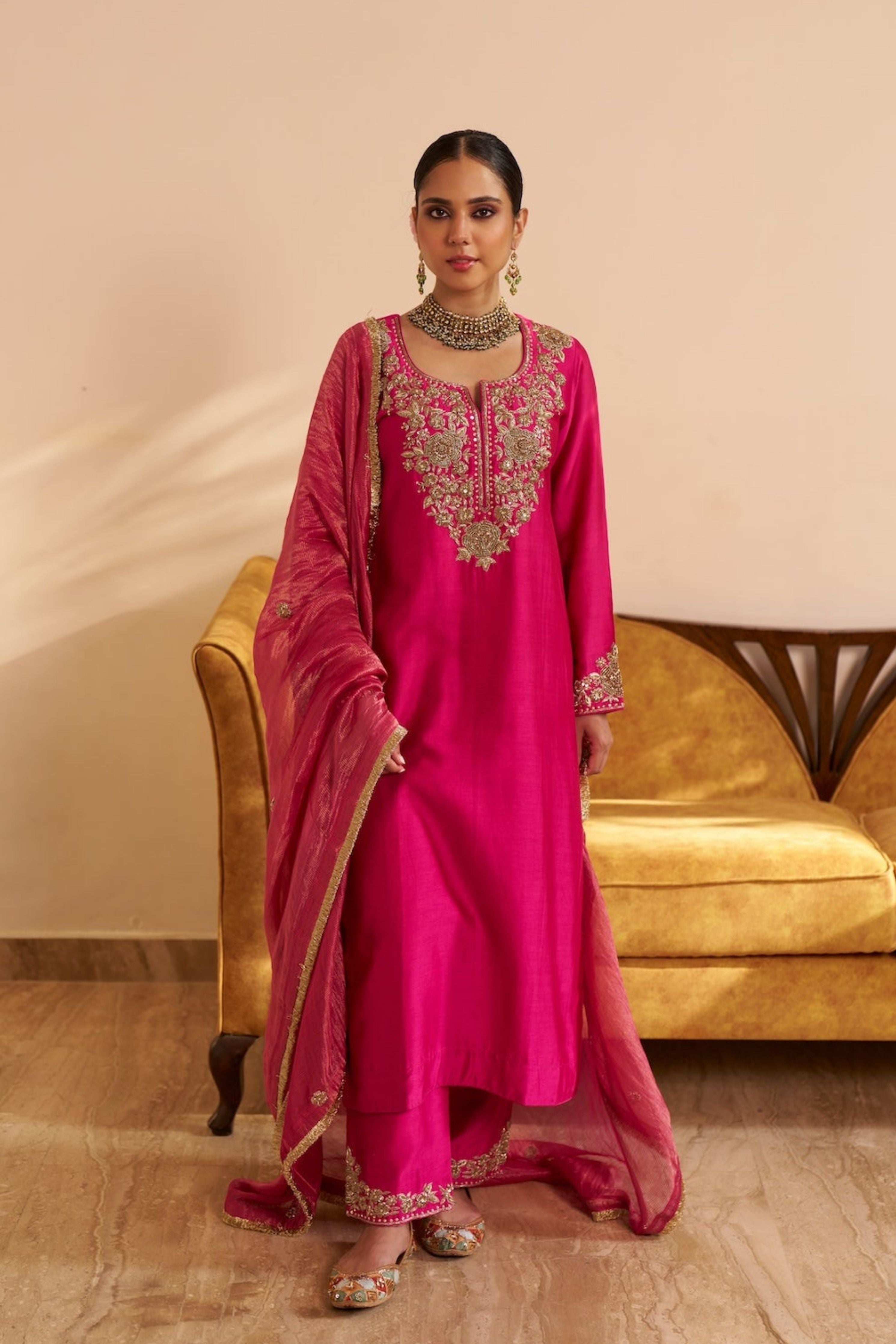 Inayat Fushisa Kurta Set