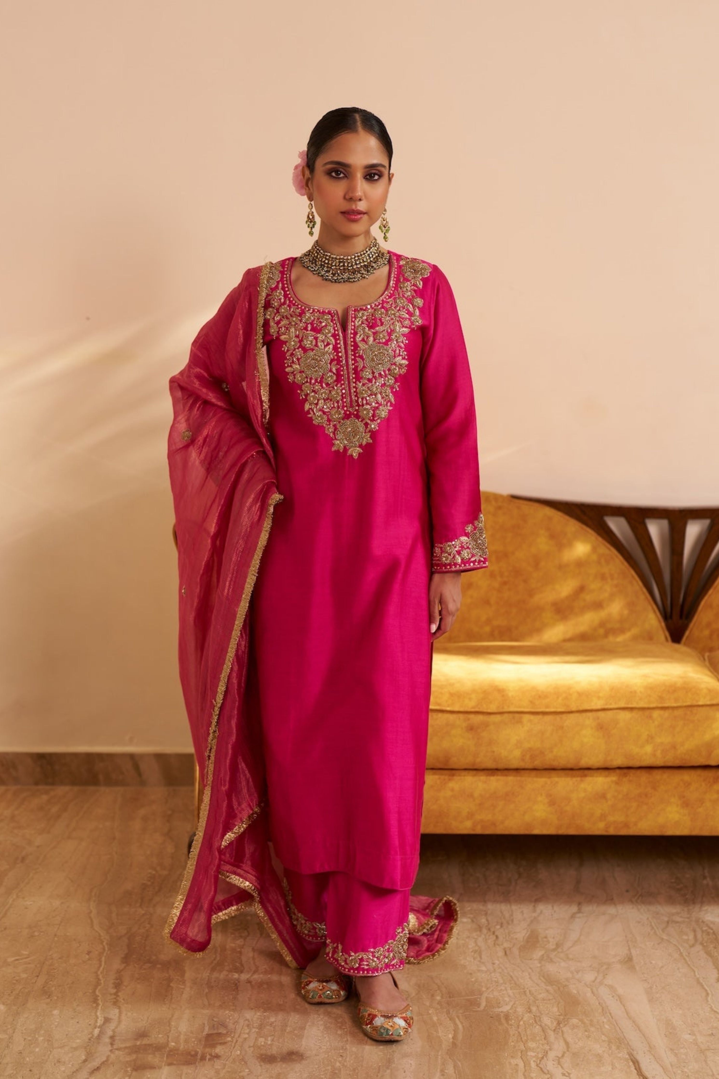 Inayat Fushisa Kurta Set