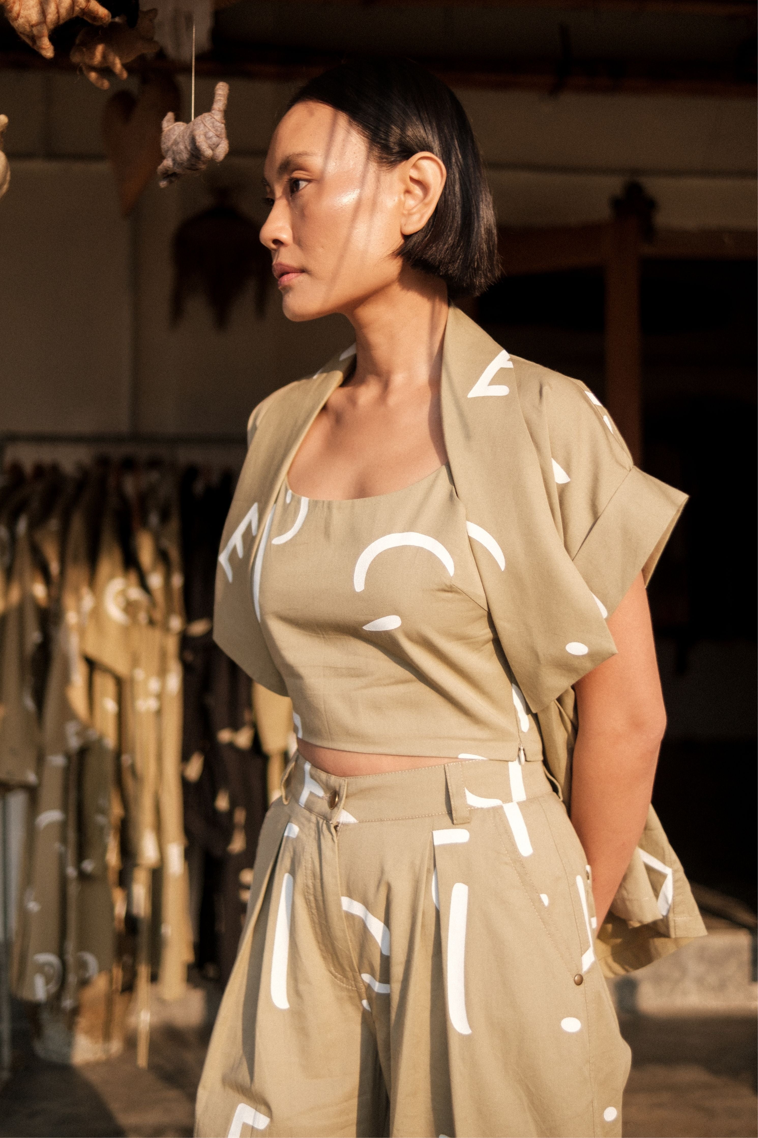 Khaki Line Printed Berlin Shawl collar Top