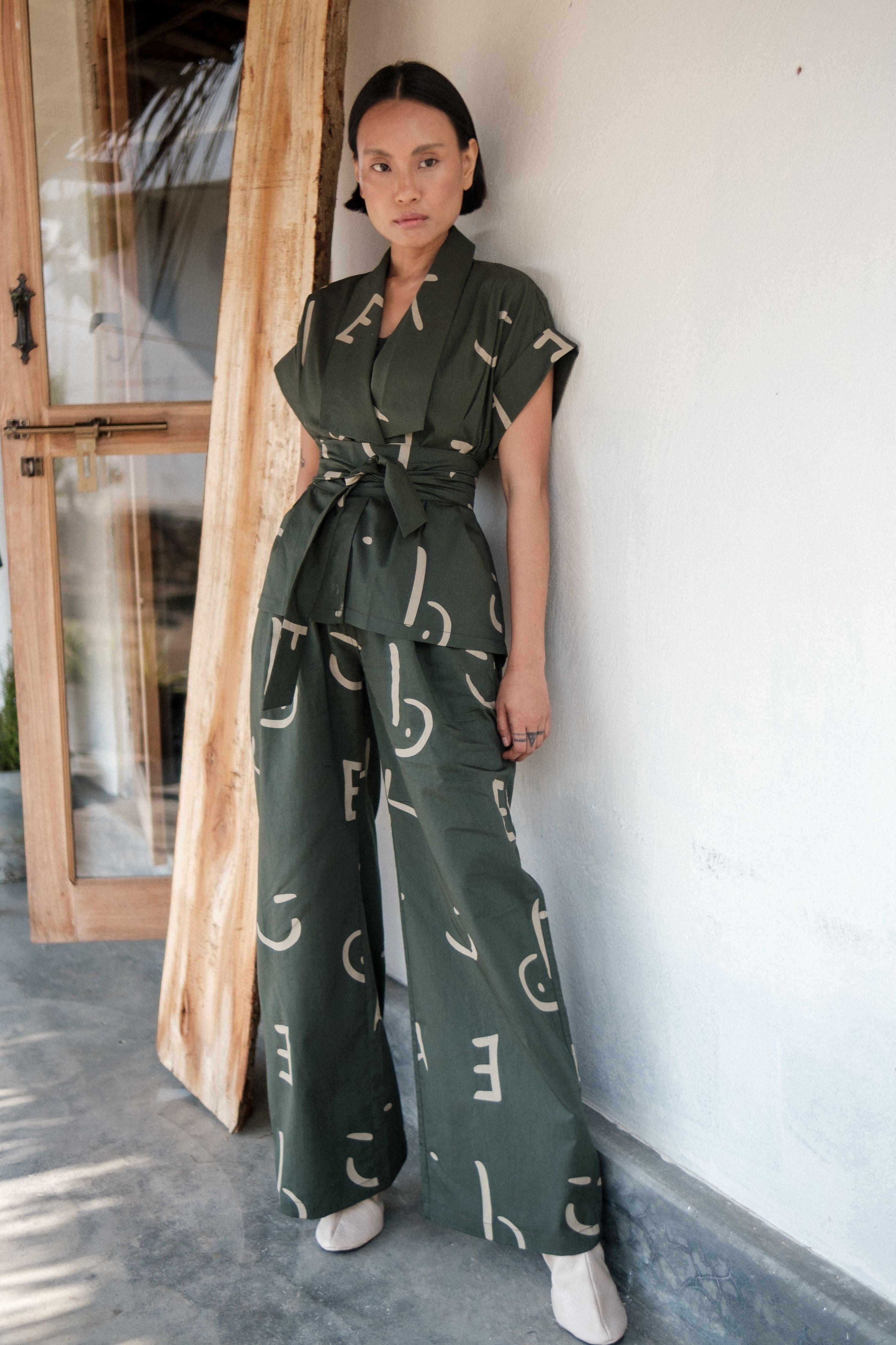 Green Line Printed Berlin Shawl collar Top