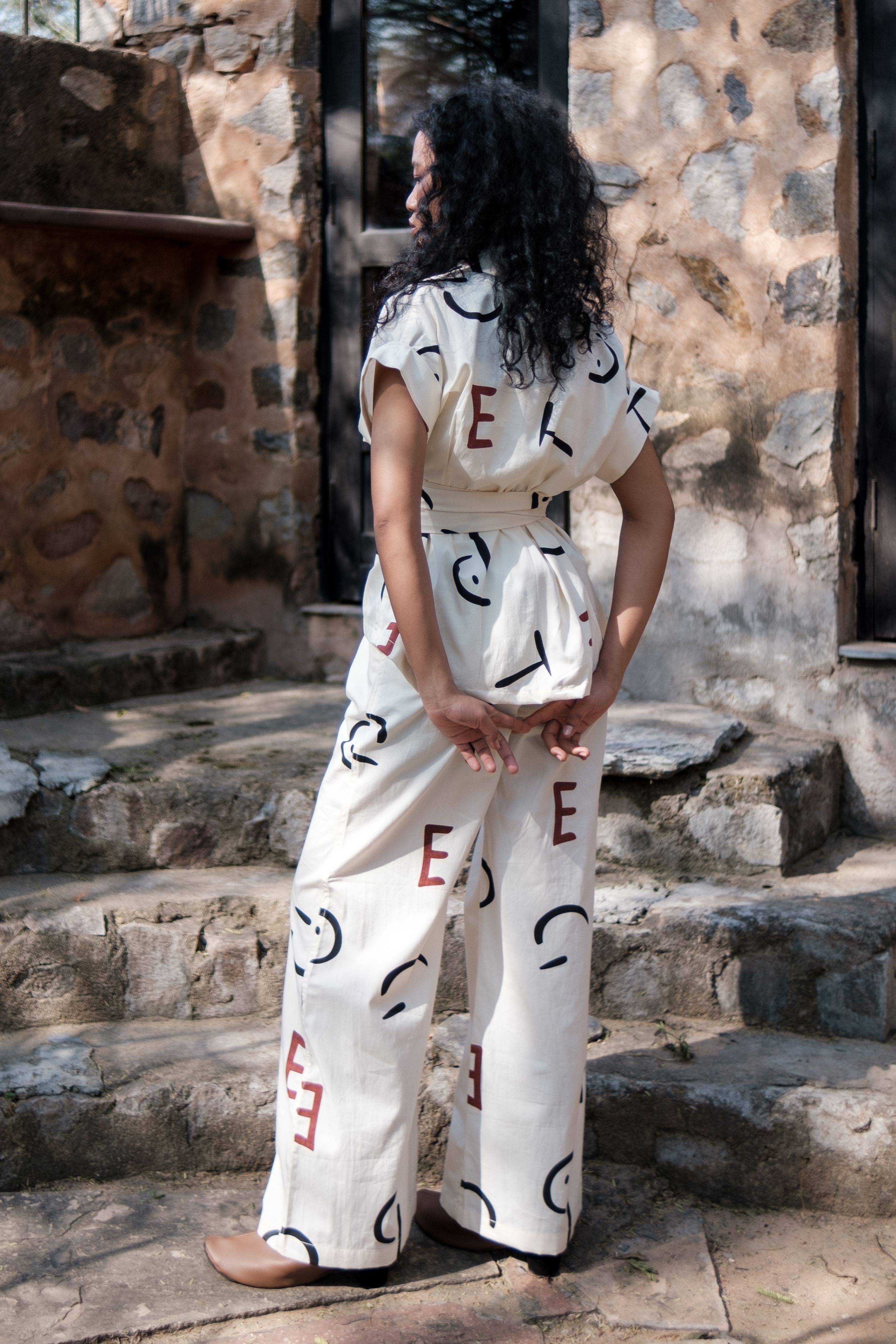 Ecru Line Printed Berlin Shawl collar Top