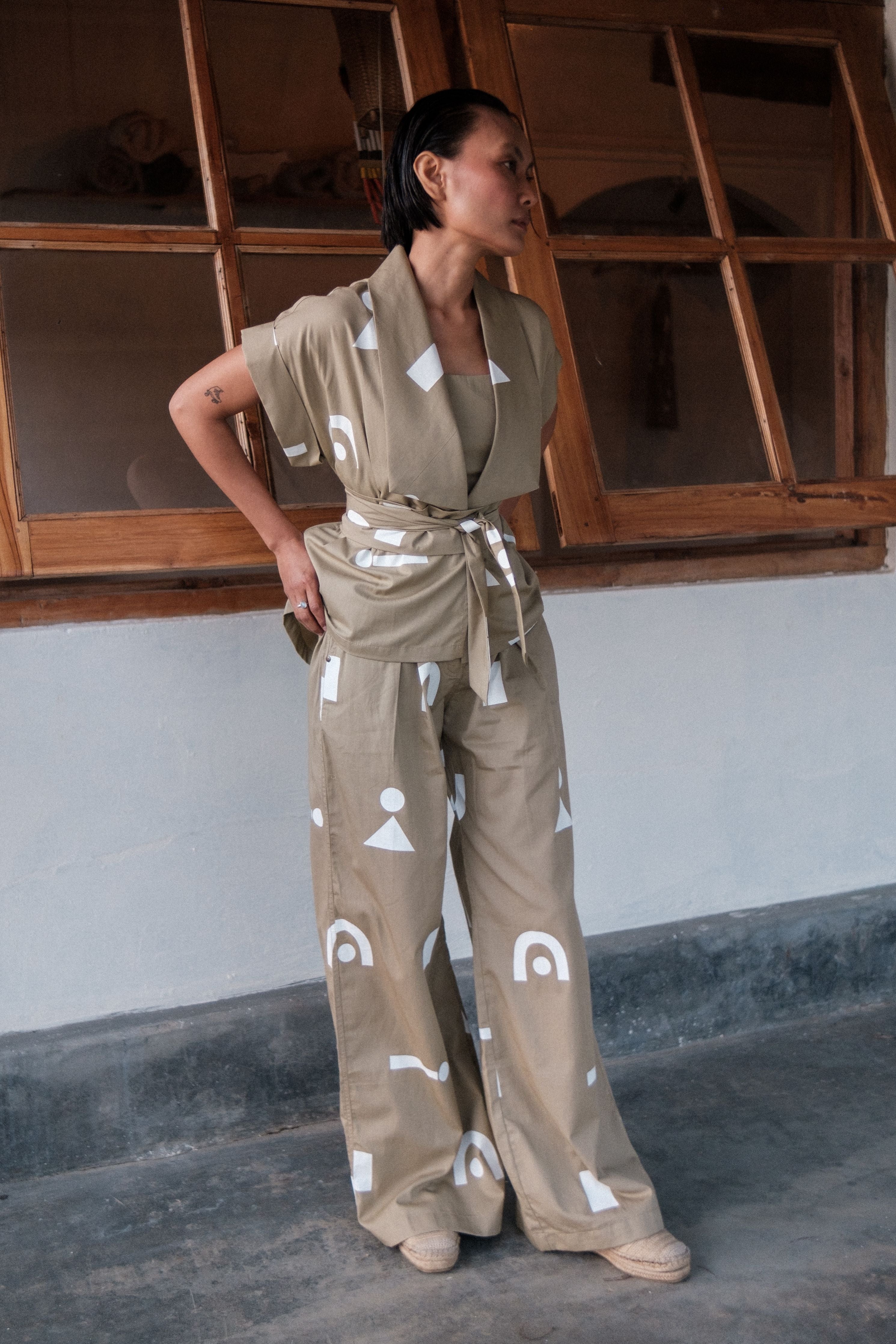 Khaki Trigular Print Berlin Shawl collar Top