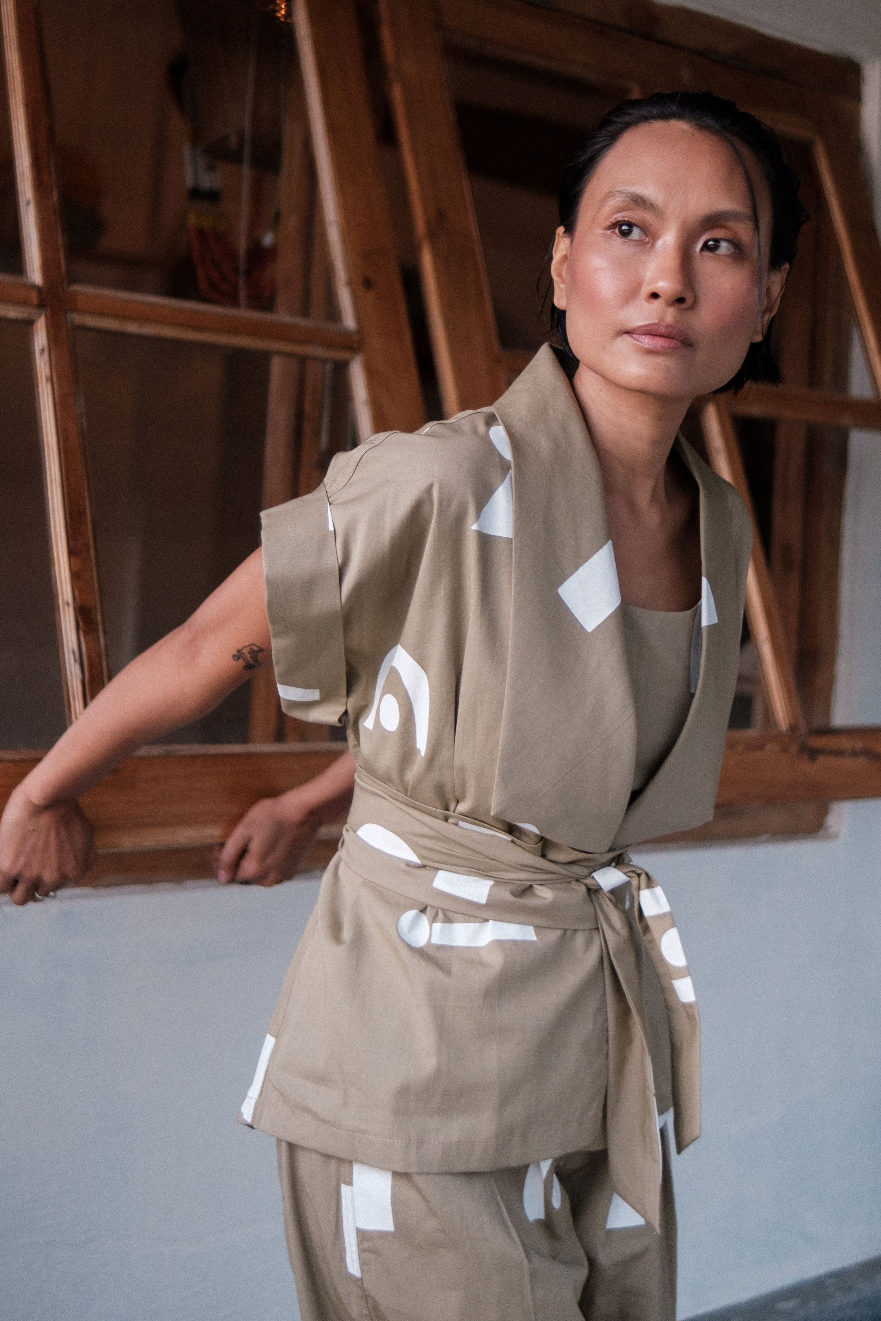 Khaki Trigular Print Berlin Shawl collar Top