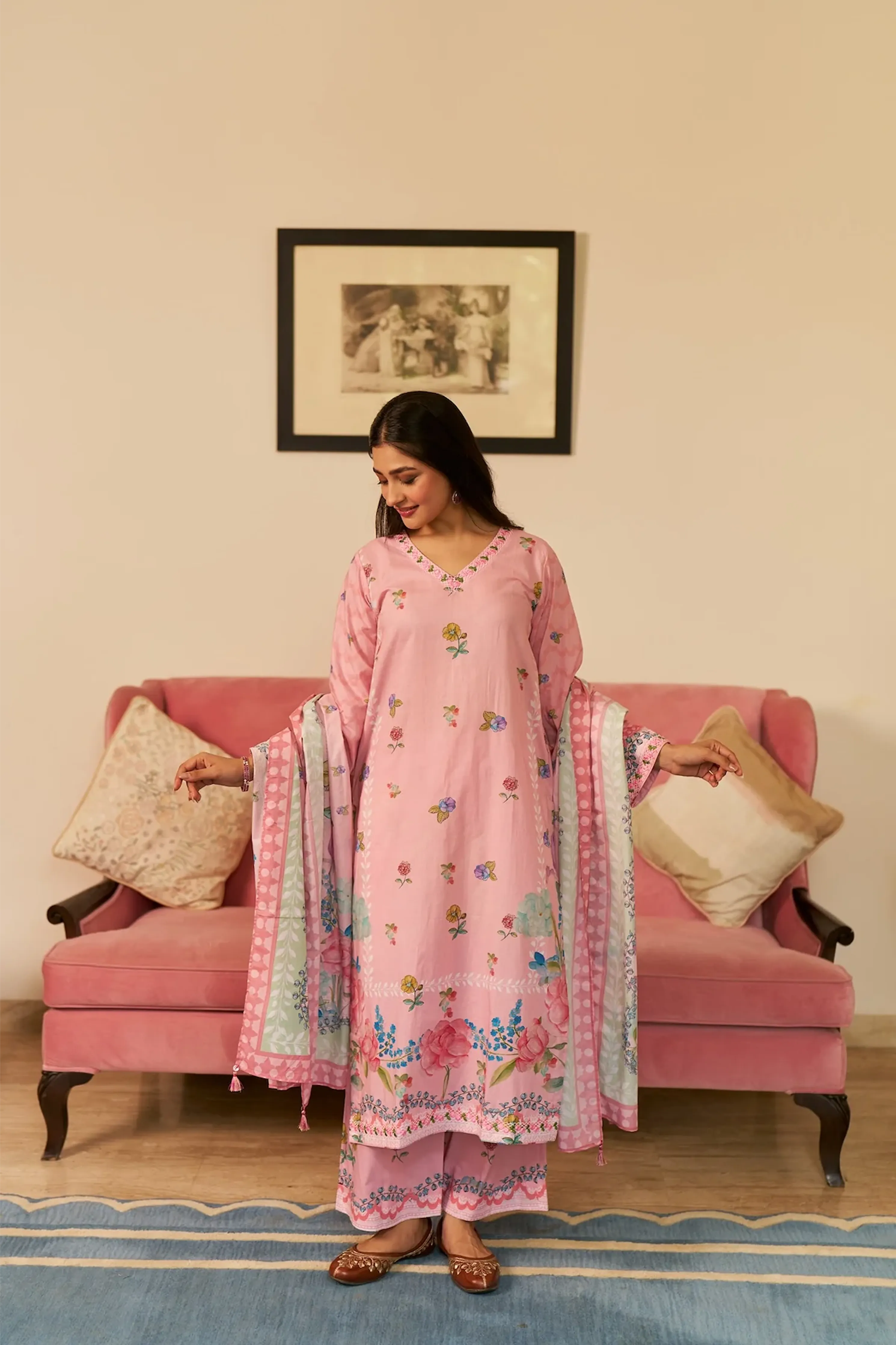 Dhwani Gulabi Kurta Set