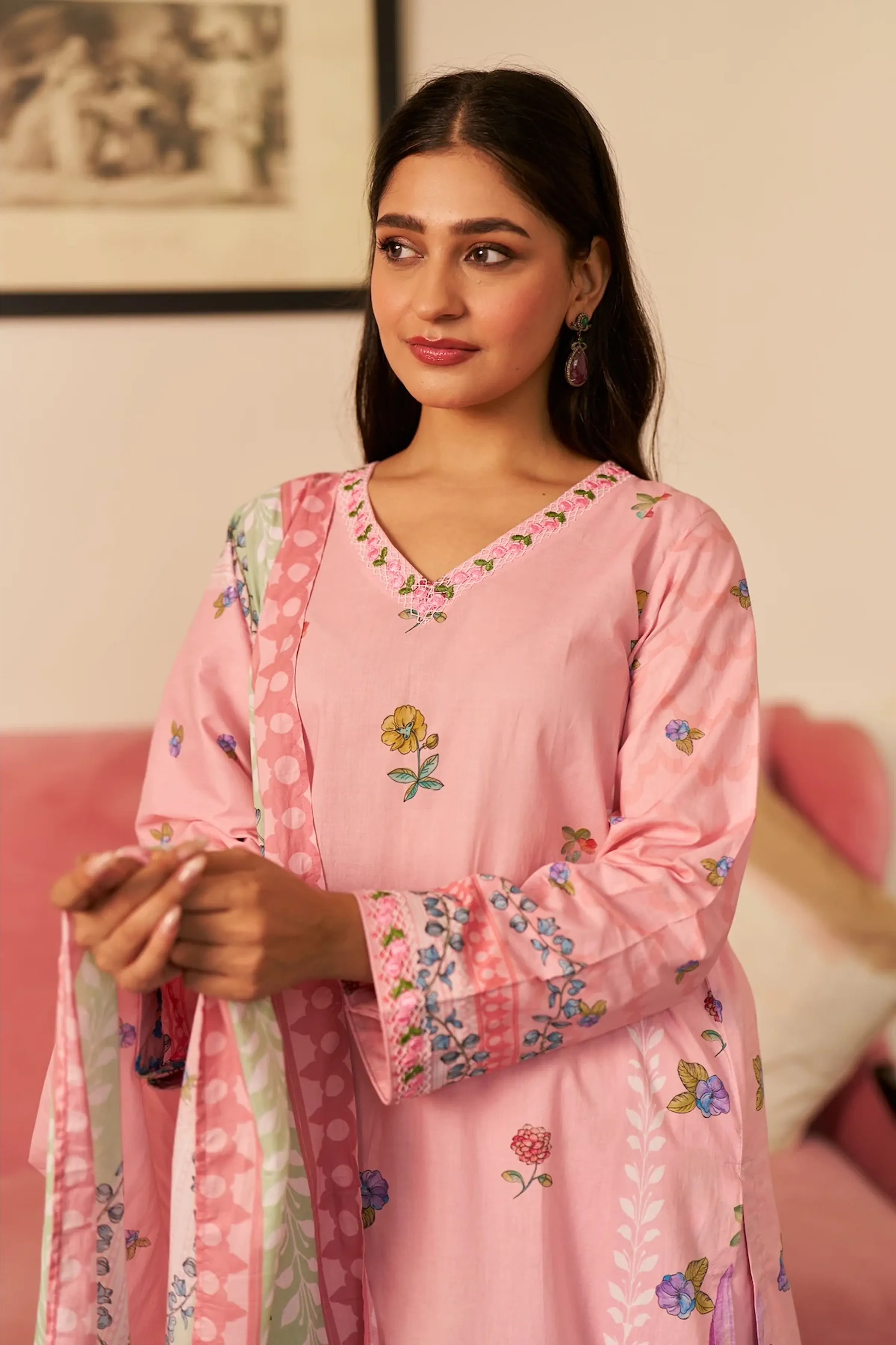 Dhwani Gulabi Kurta Set