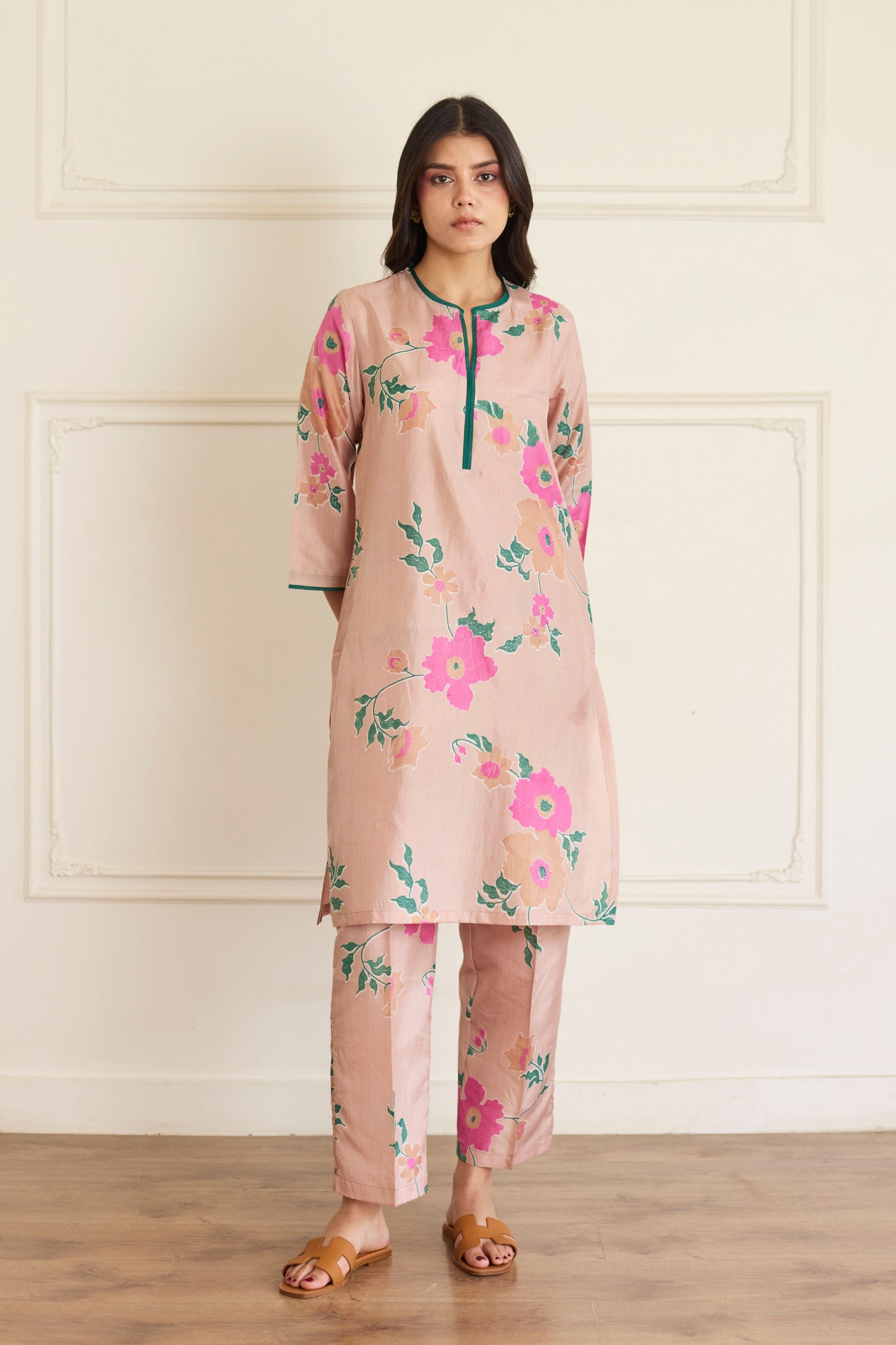 Toosh Kurta Set