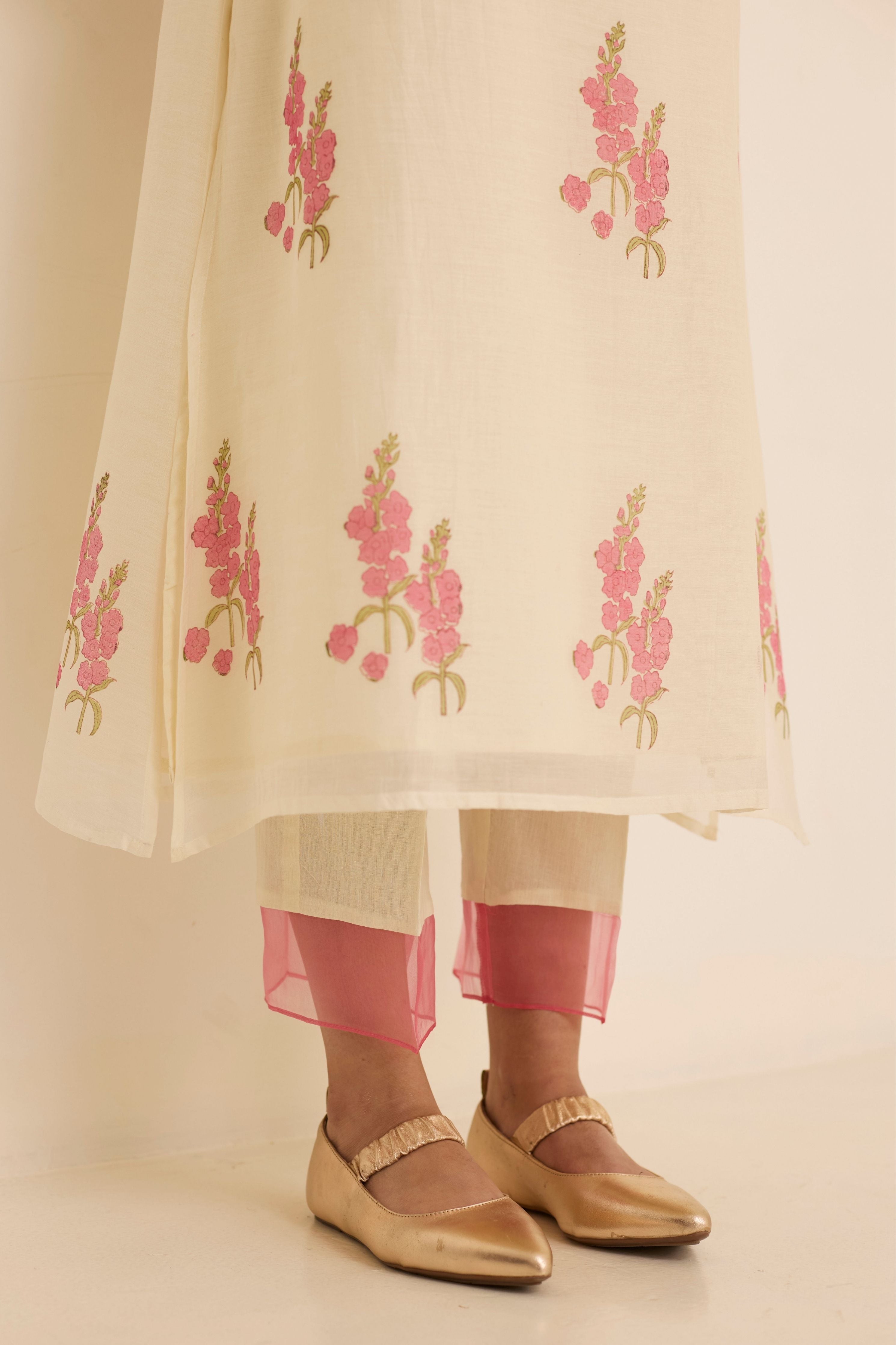 Ava Kurta Set