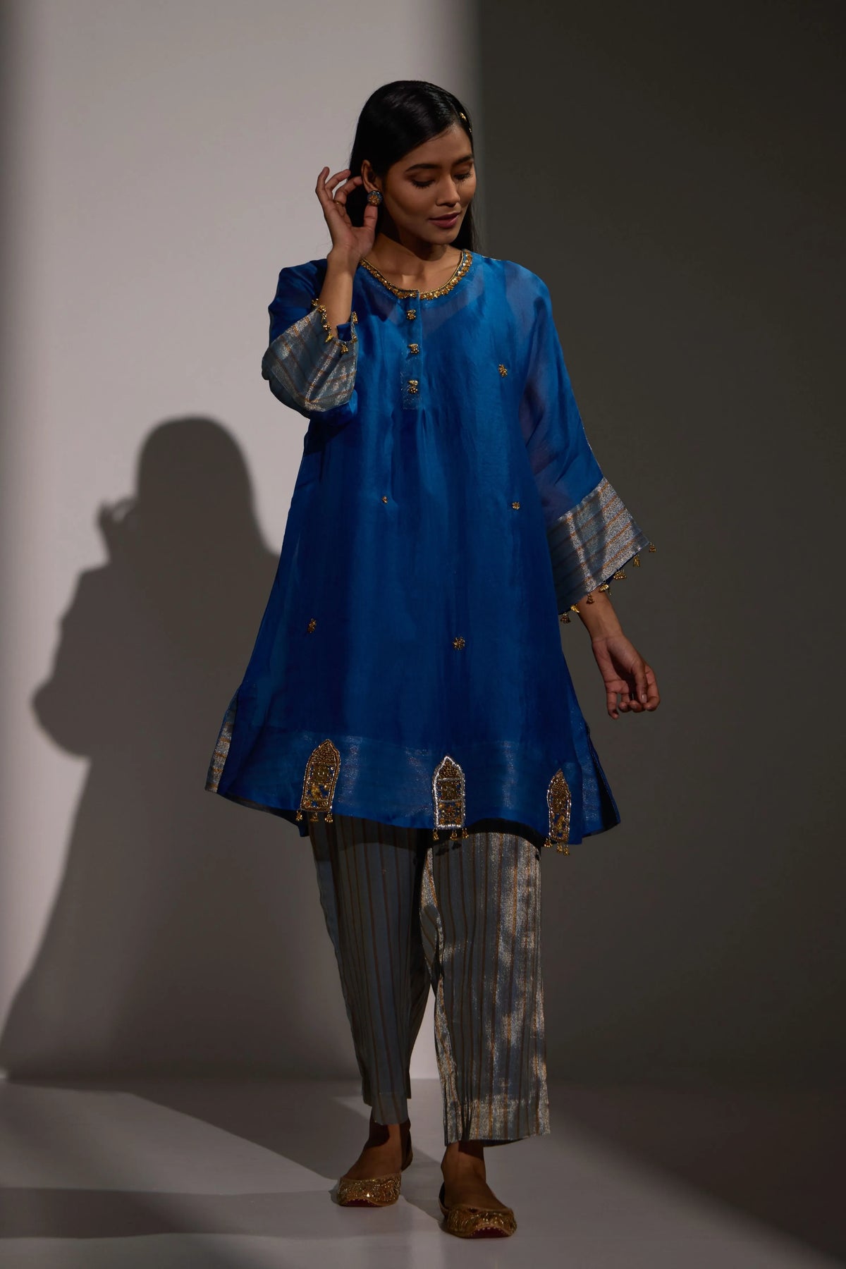 JHAROKHA SET - BLUE