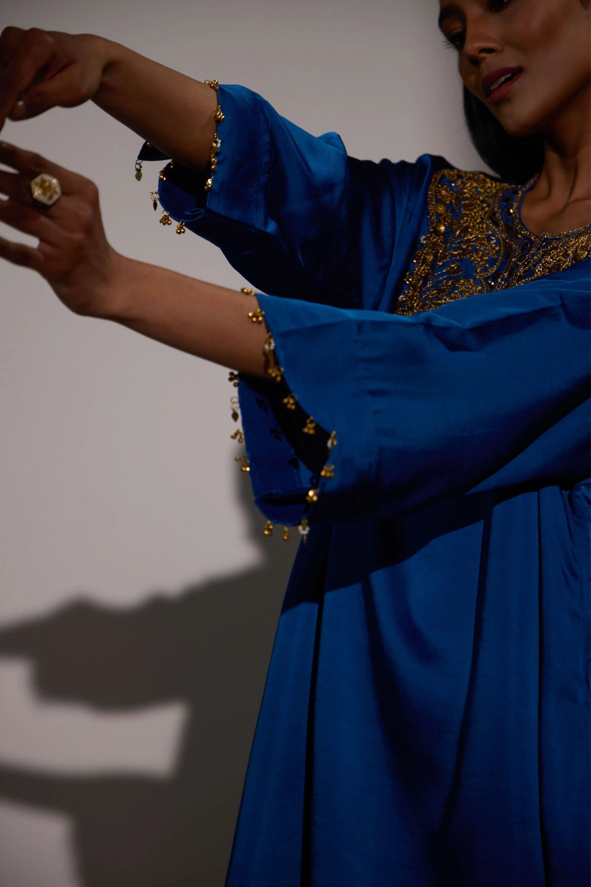 JHAROKHA SET - BLUE