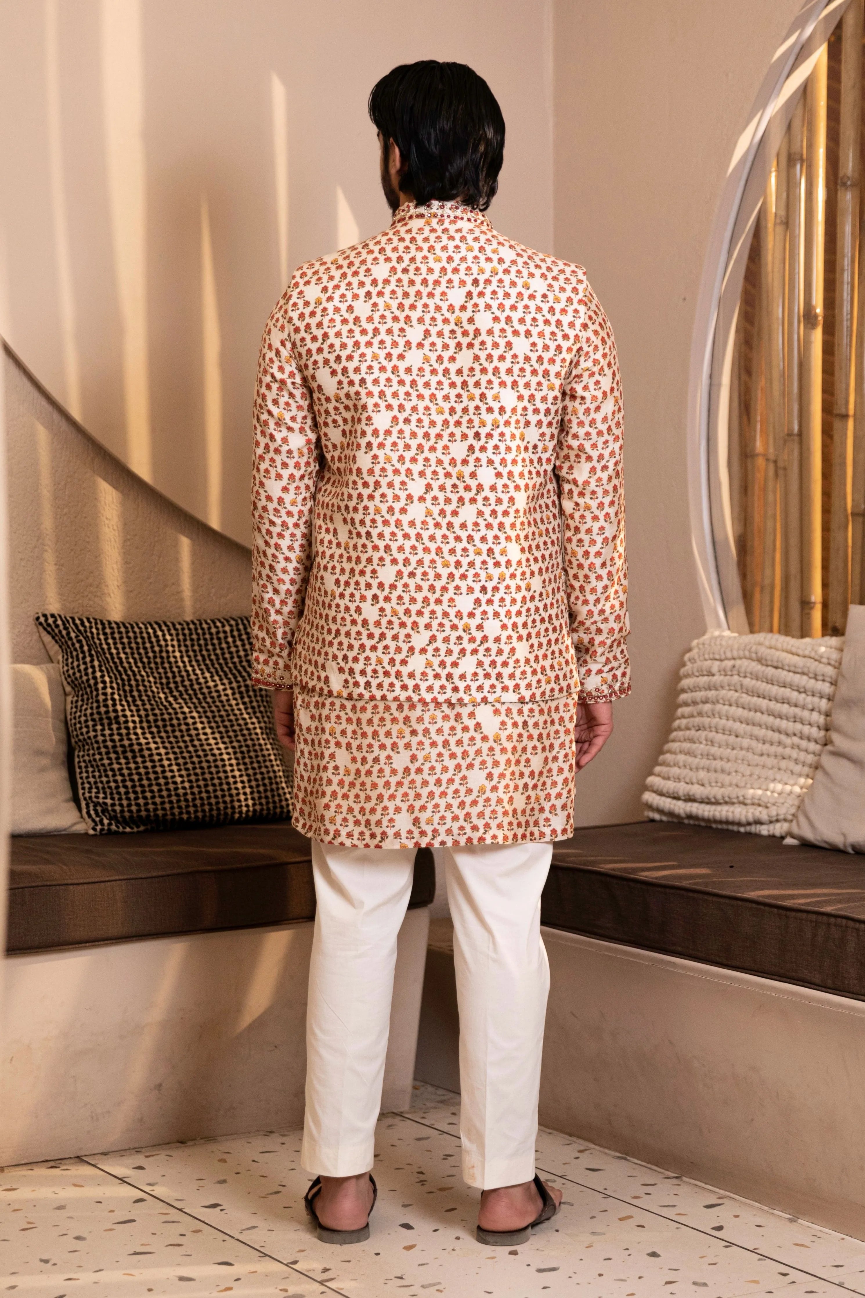 Ivory Mini Buti Kurta Bandi Set