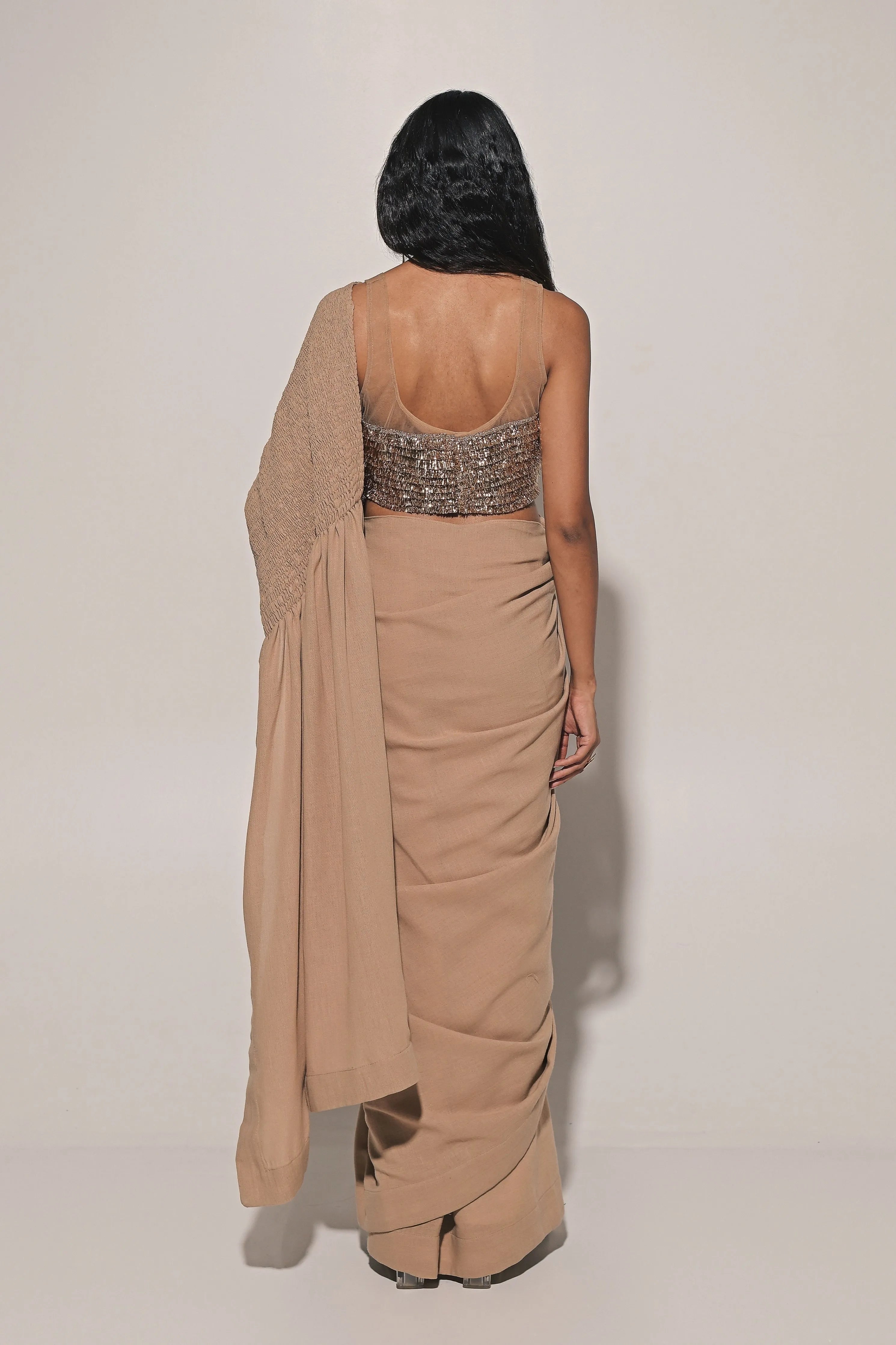 Taarini Saree With Jhaalar Blouse