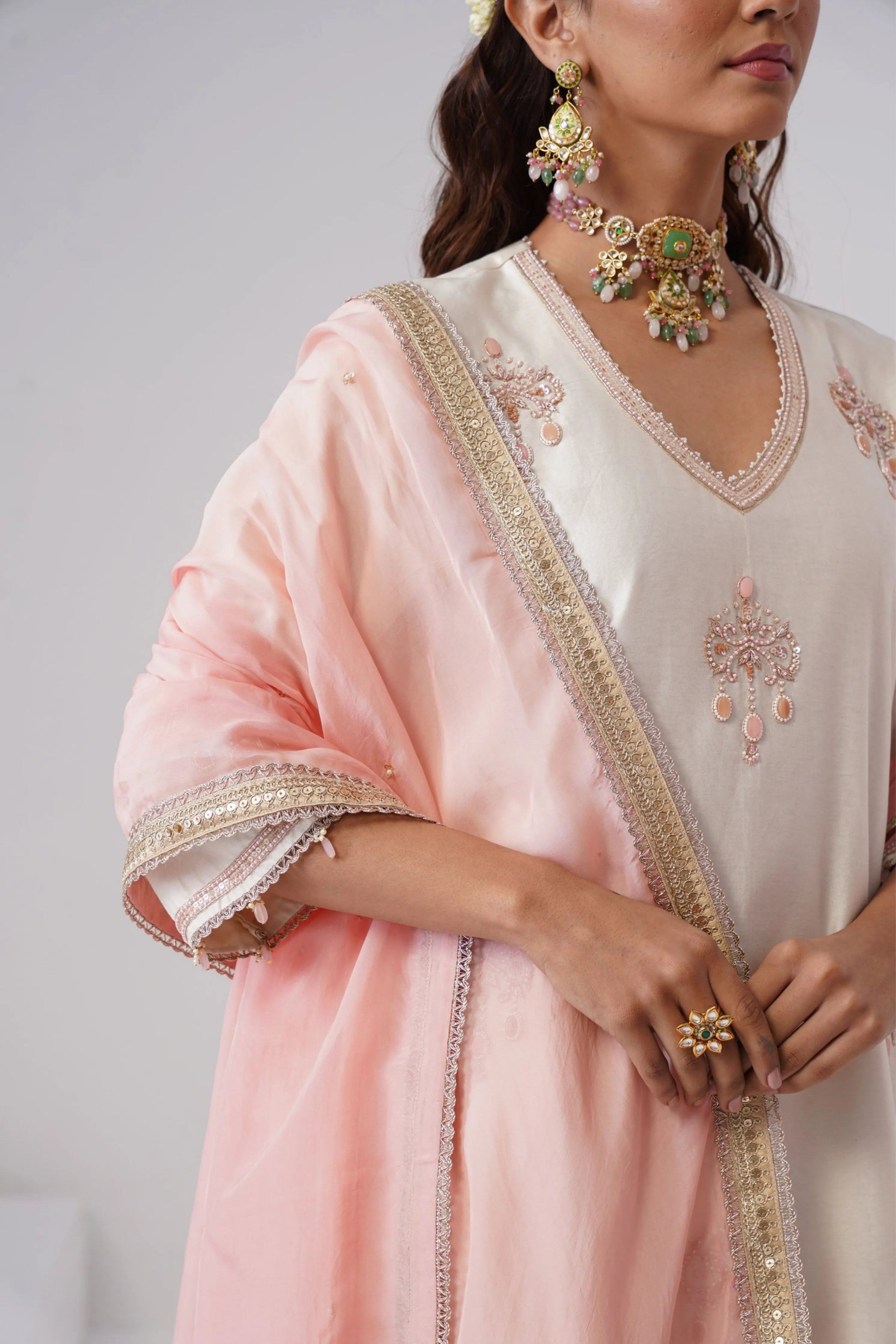 Mogra Kurta Set