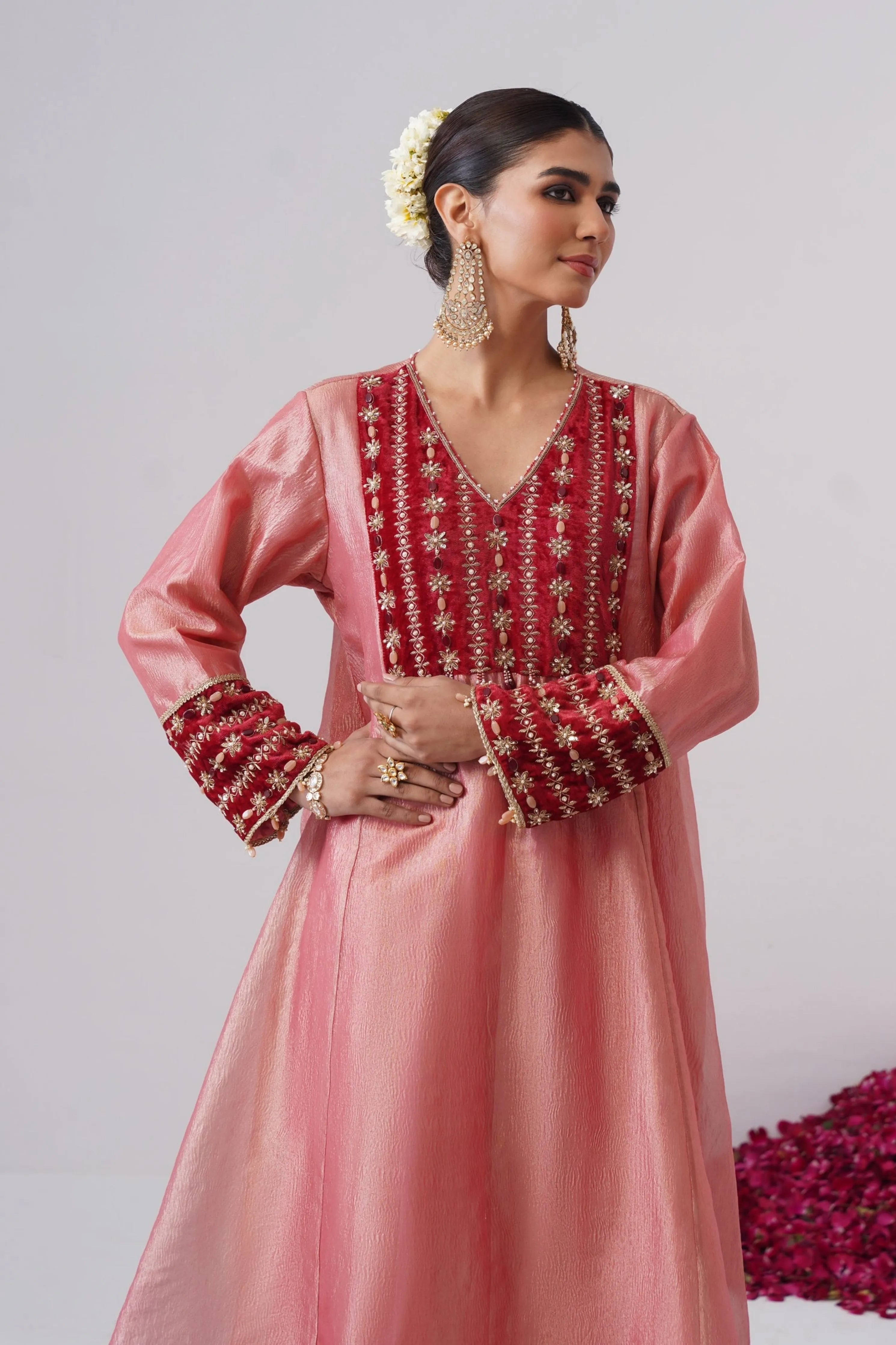 Gulrukh Kurta Set