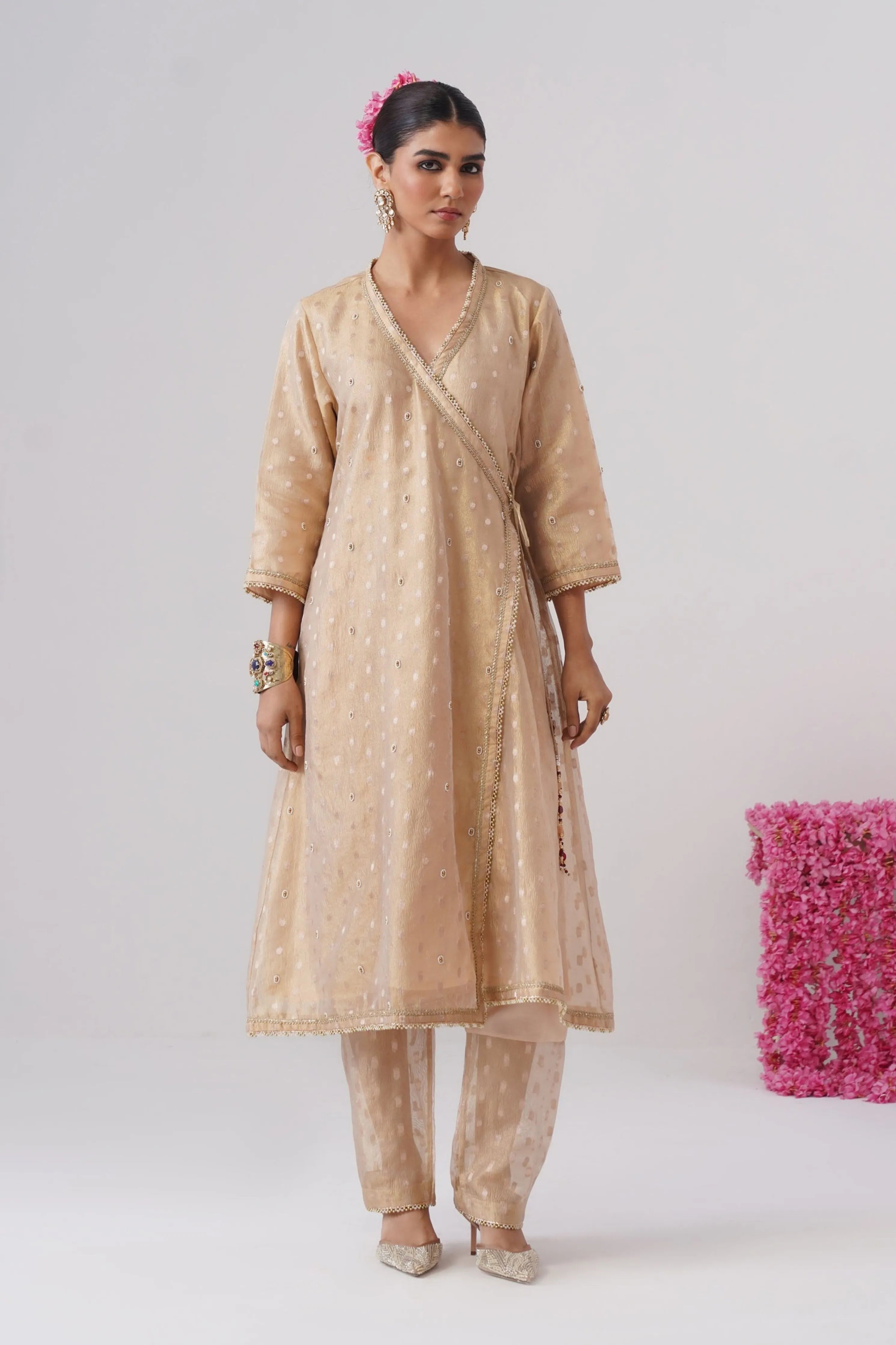 Sunehri Kurta Set