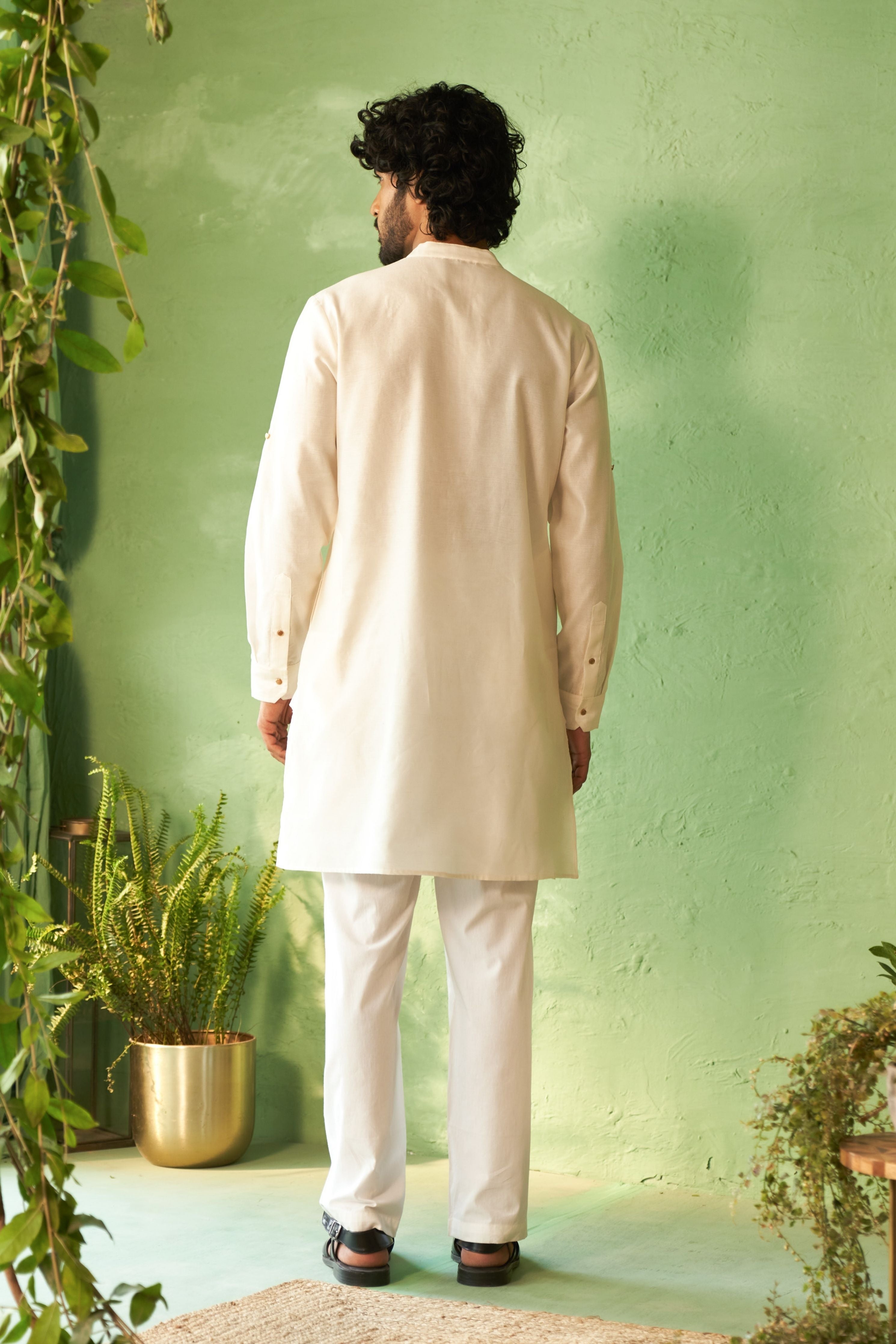Off-White Kurta Set Kinaara Collection