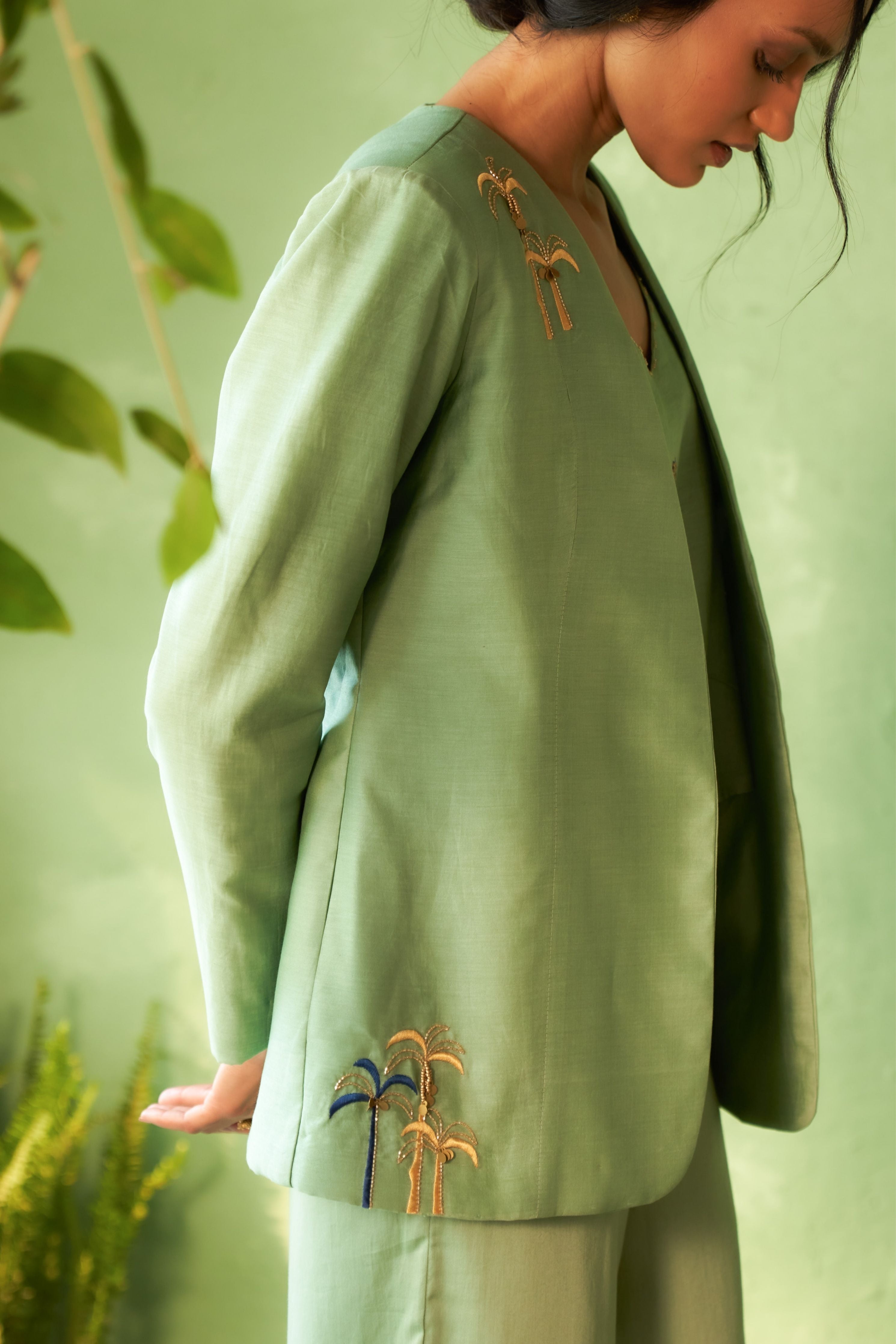 Kinaara Jacket Set