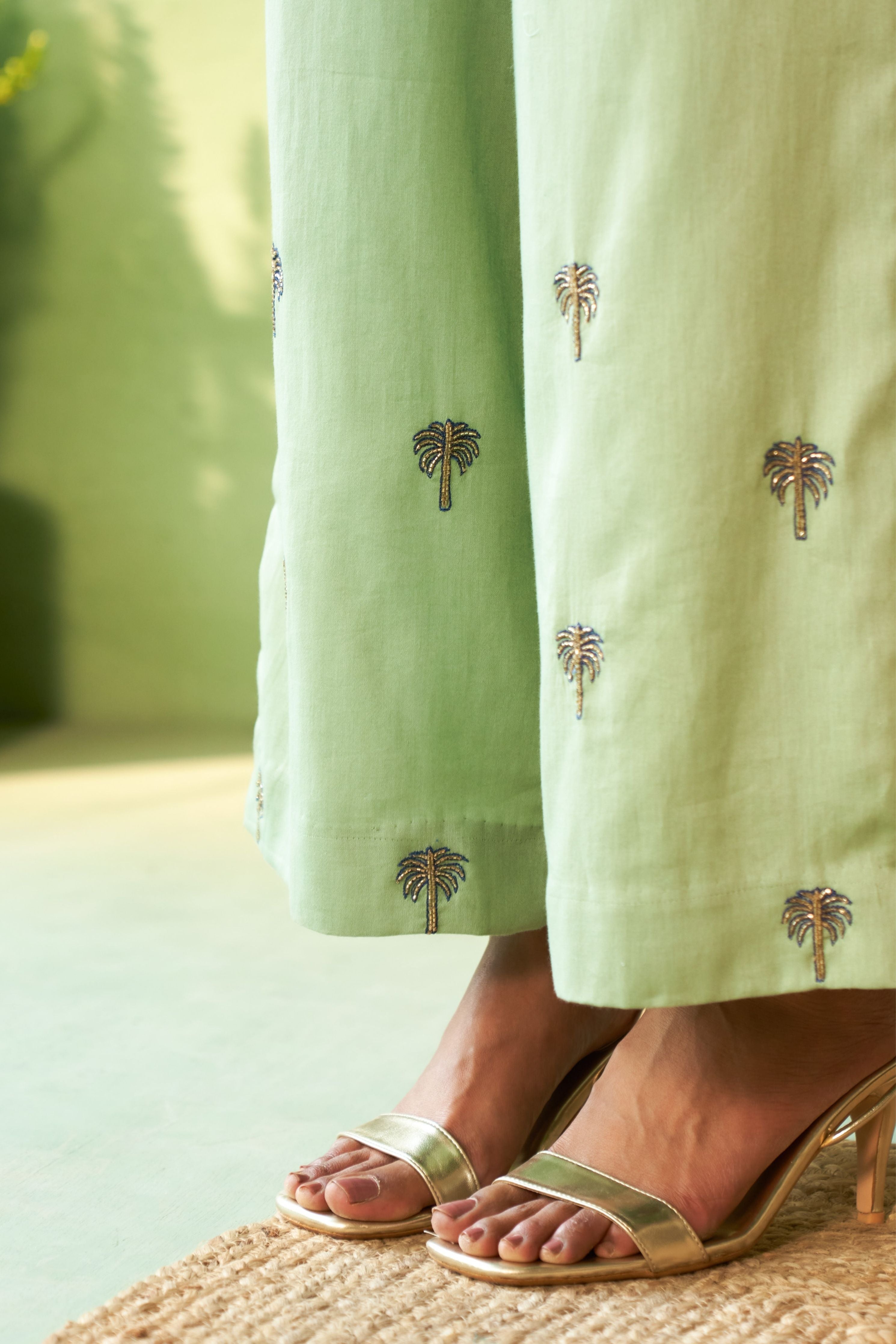 Kinaara Jacket Set