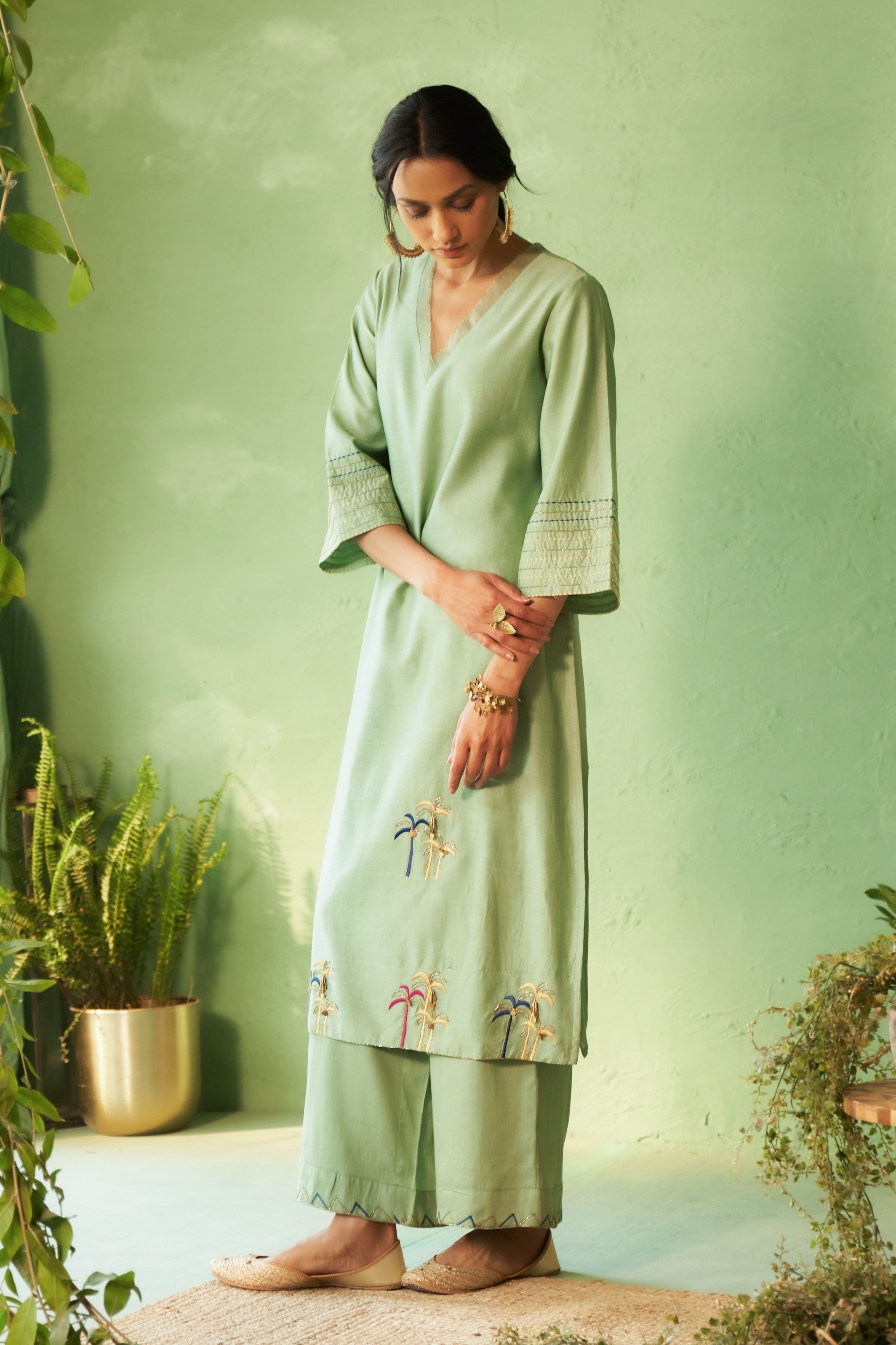 Kinaara Kurta Set
