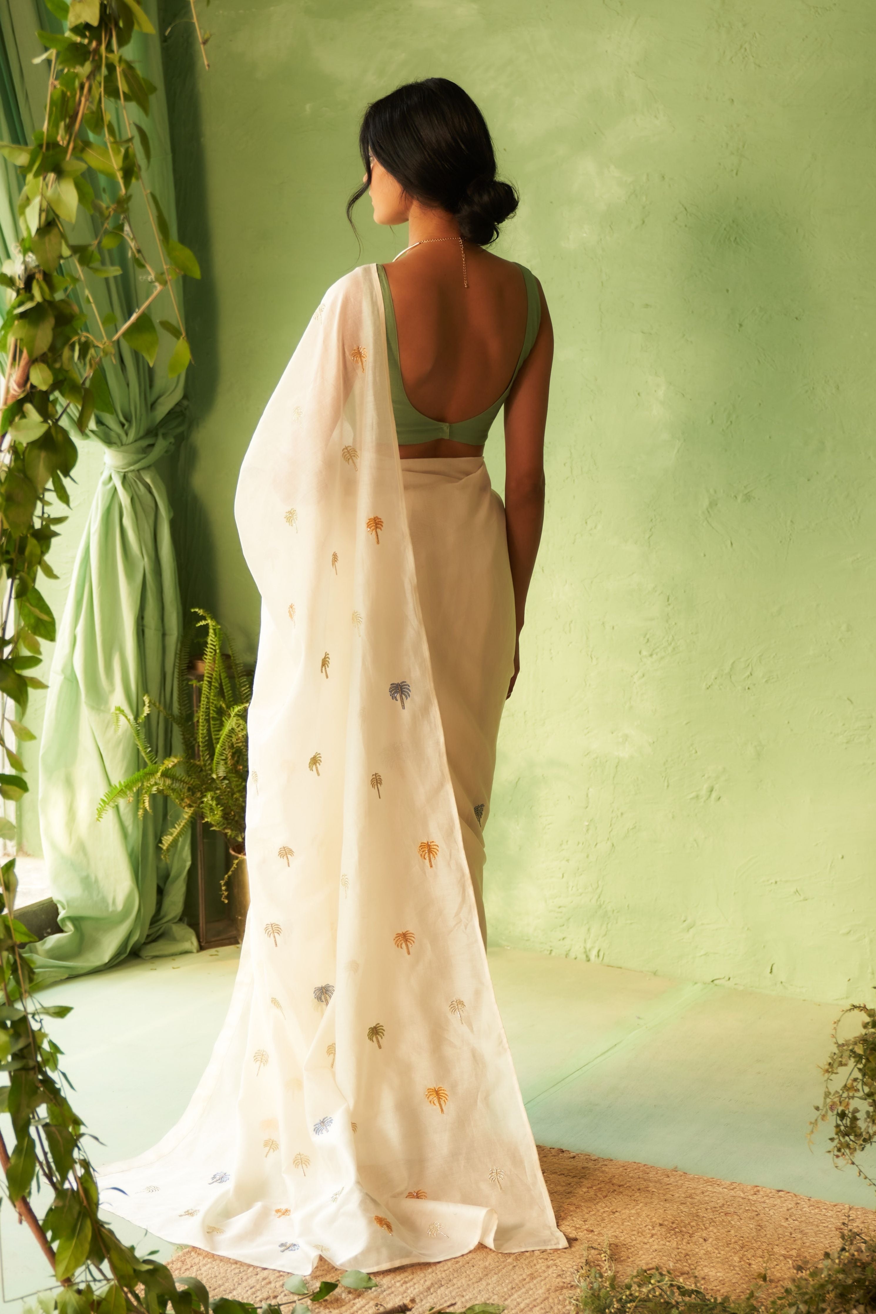 Kinaara saree with Tea Green