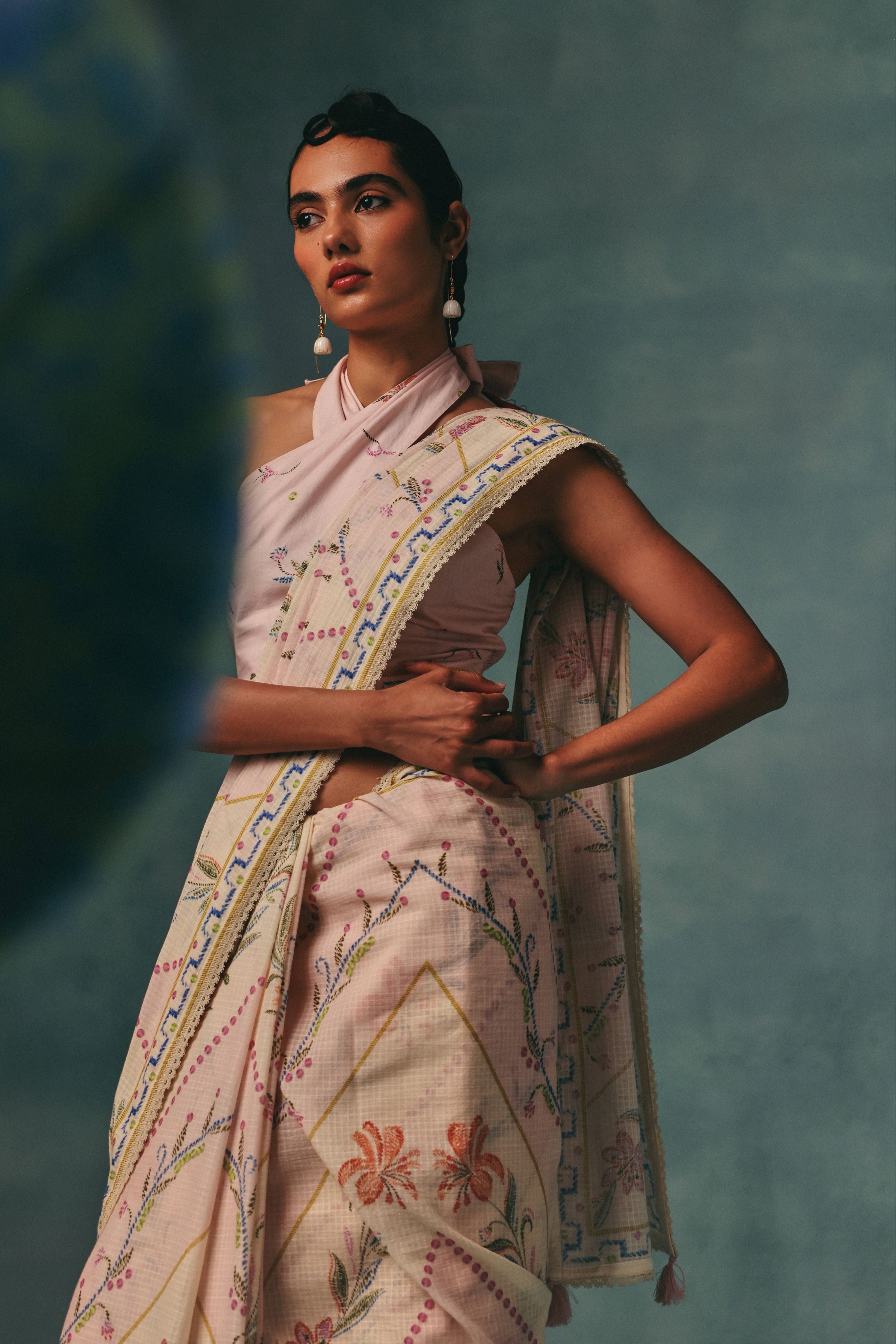 Hibiscus Saree  Colourblock