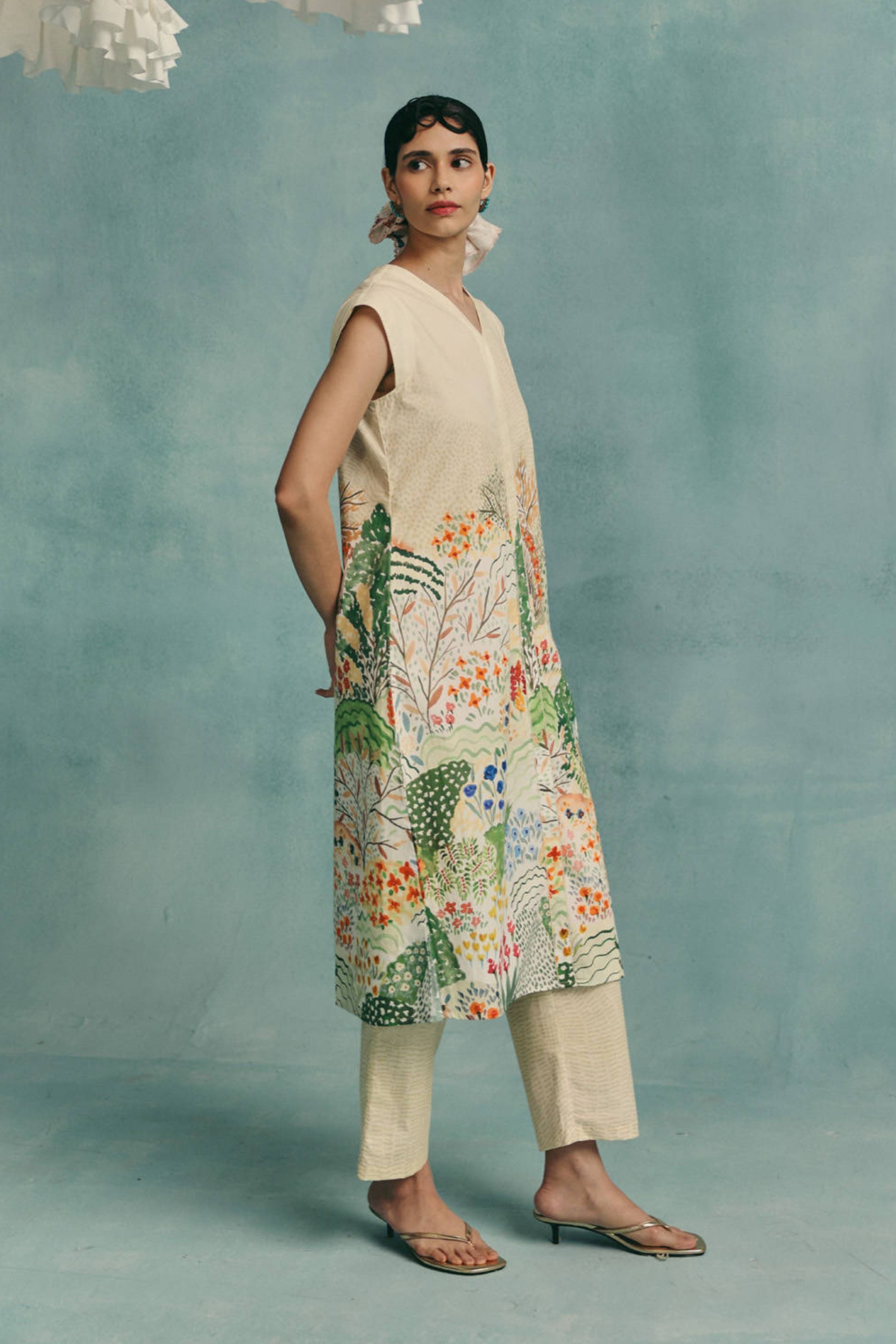 Meadow Sleeveless Kurta Set  Ecru