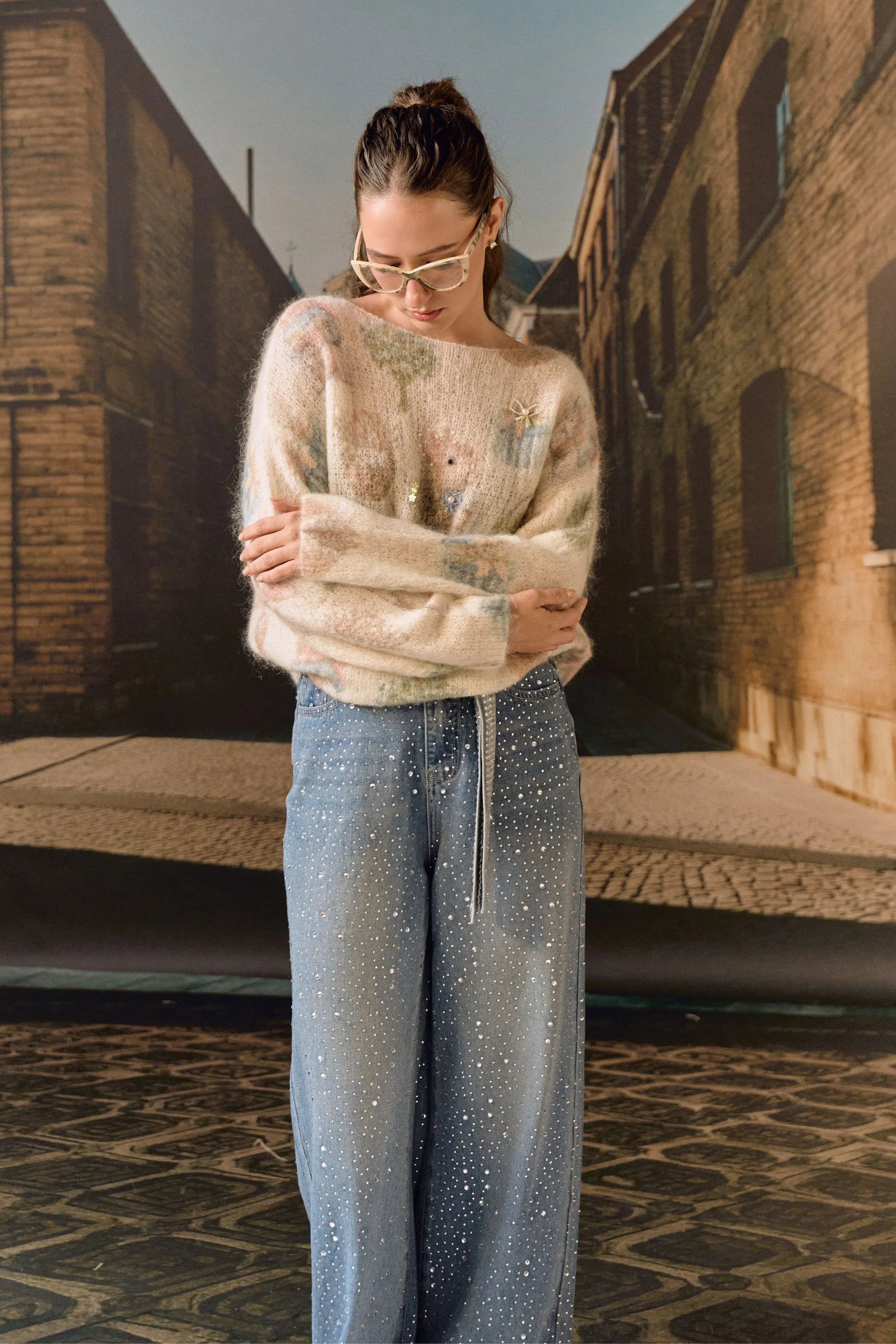 Alice in Wonderland sweater