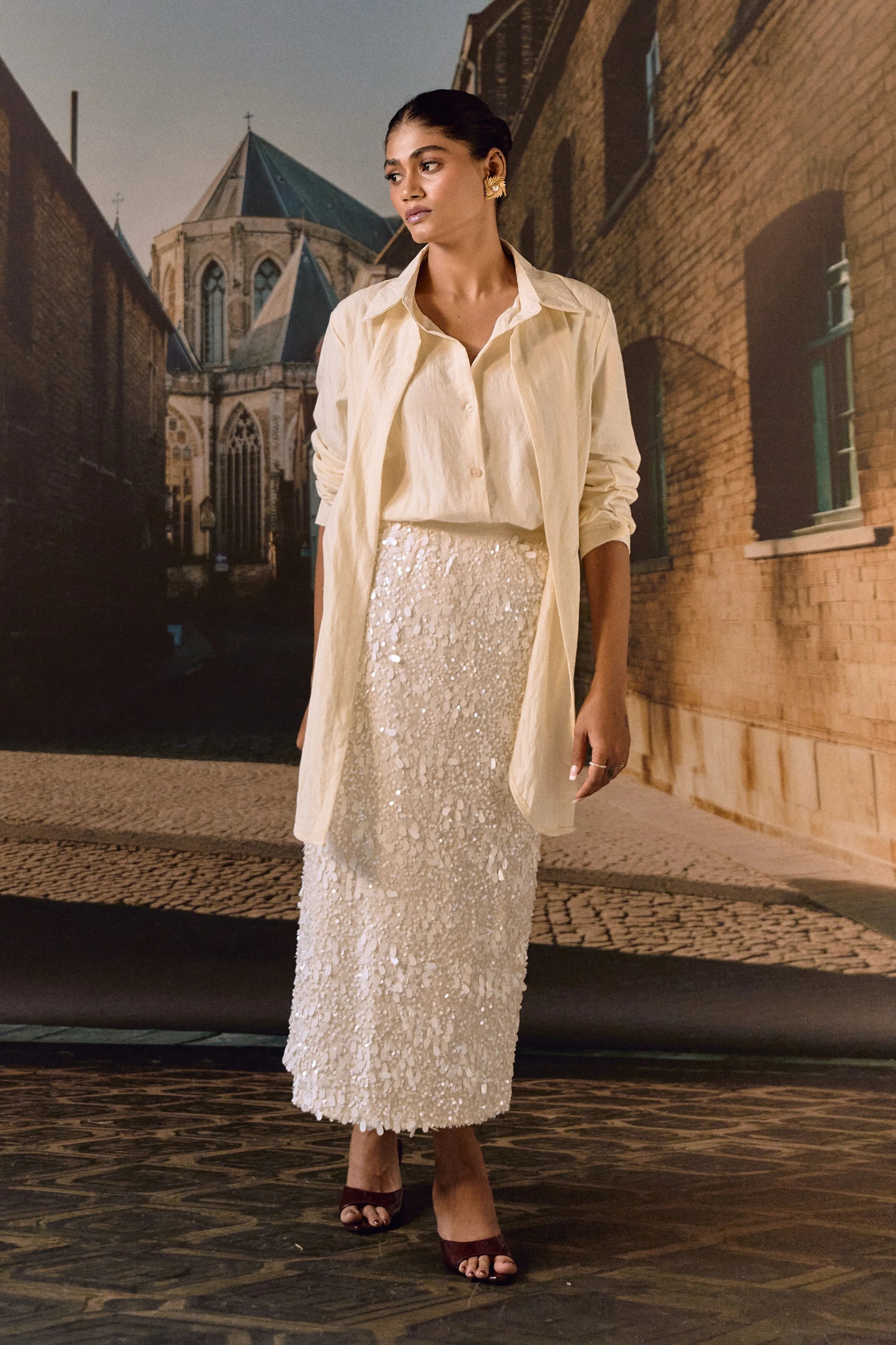 Velvet sequin pencil skirt- Off-white
