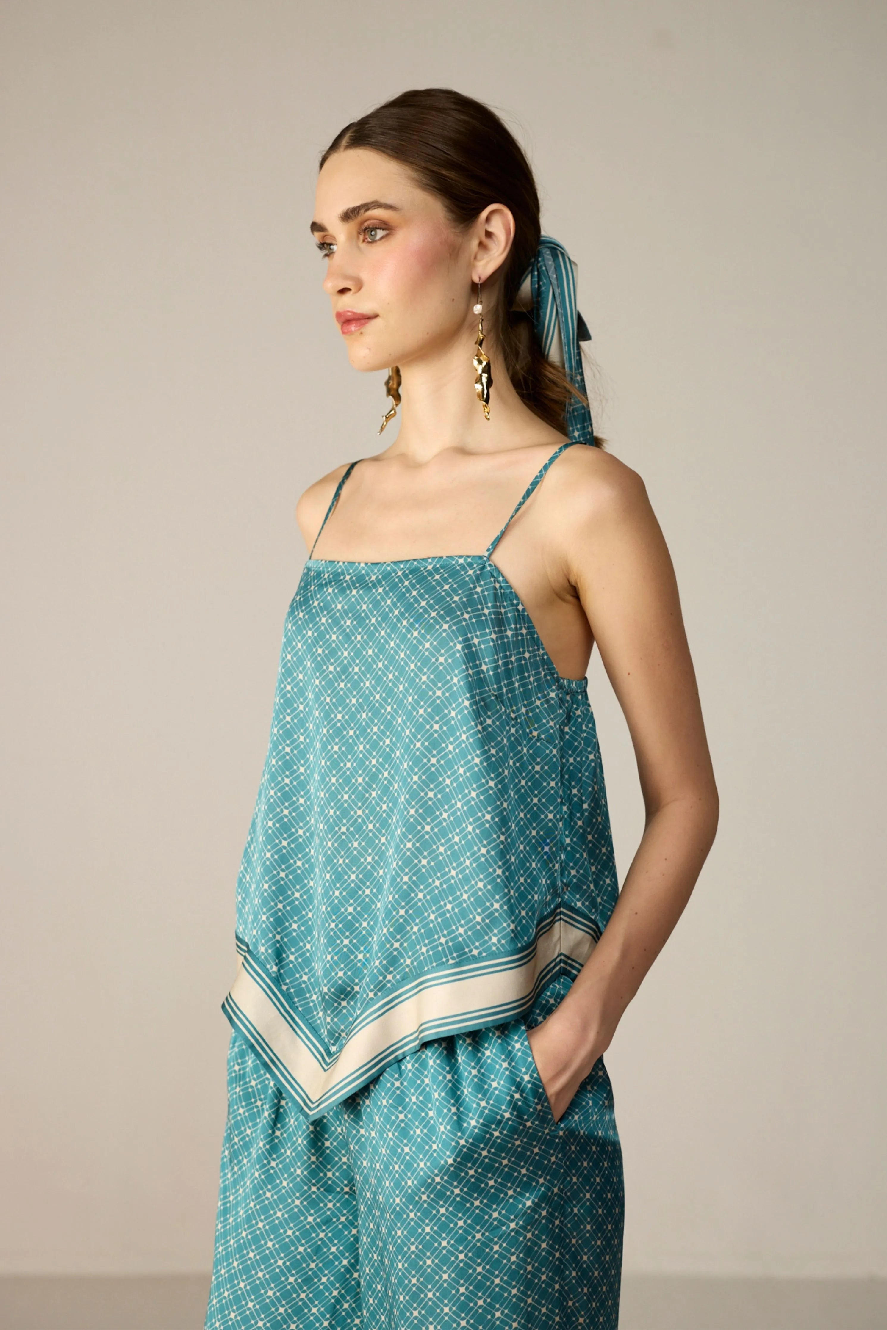 Teal Yuna Top