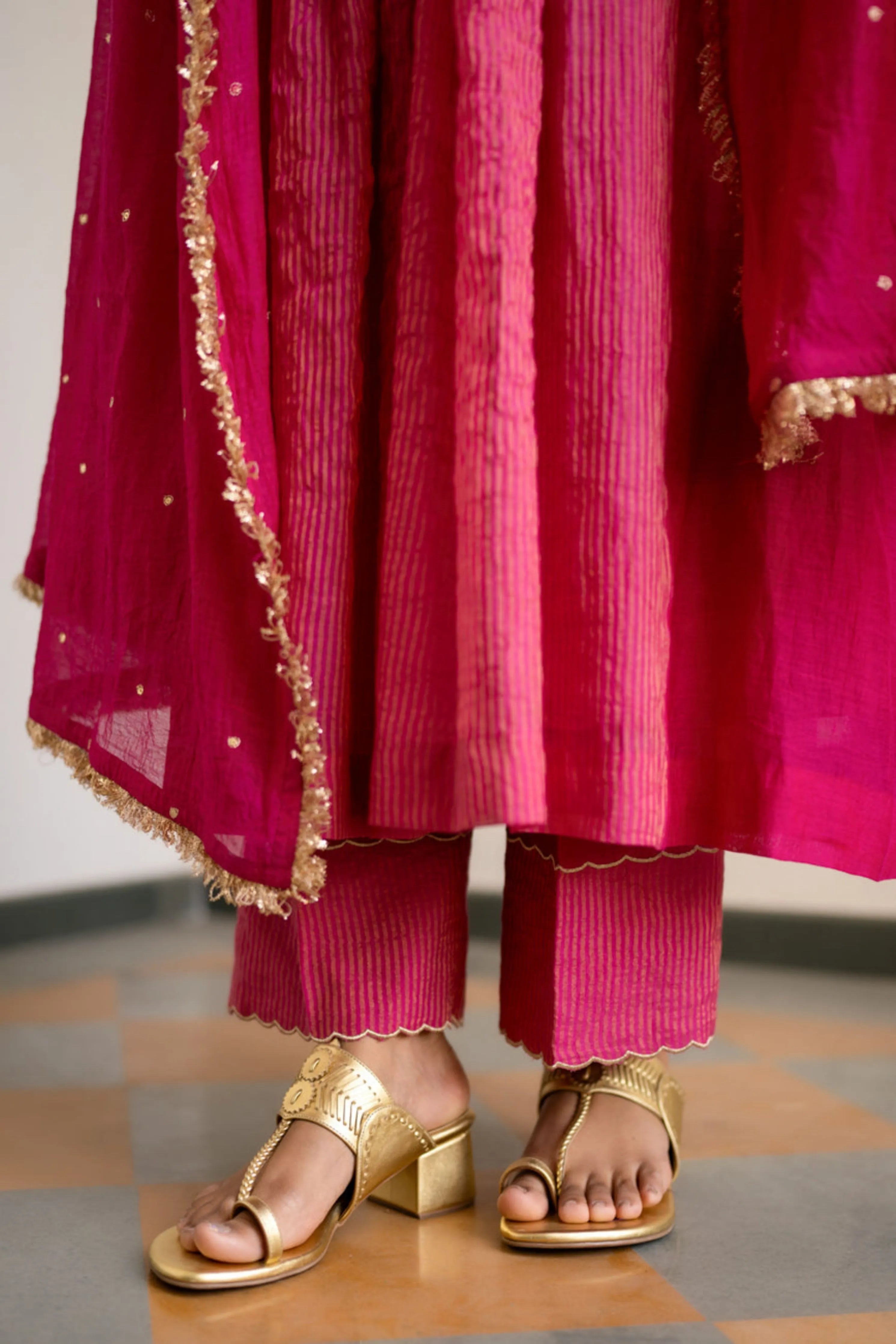 Pink Tissue Centre Gathered Kurta Set