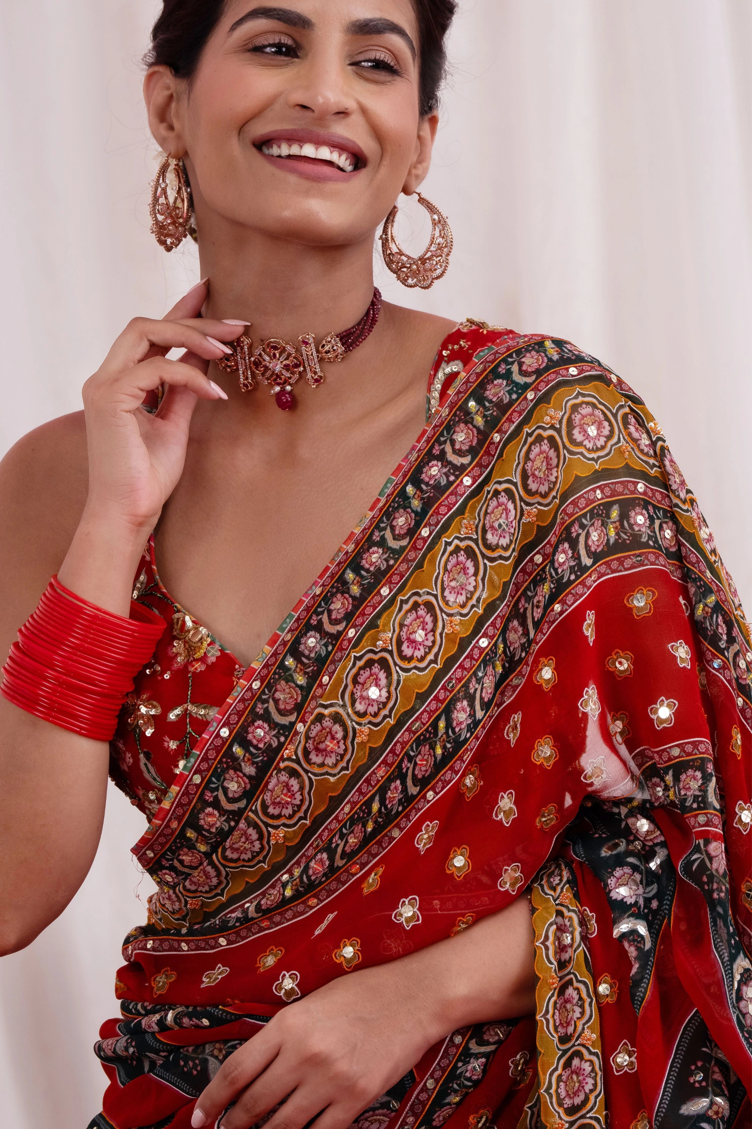 Gulnaar Sitara Saree