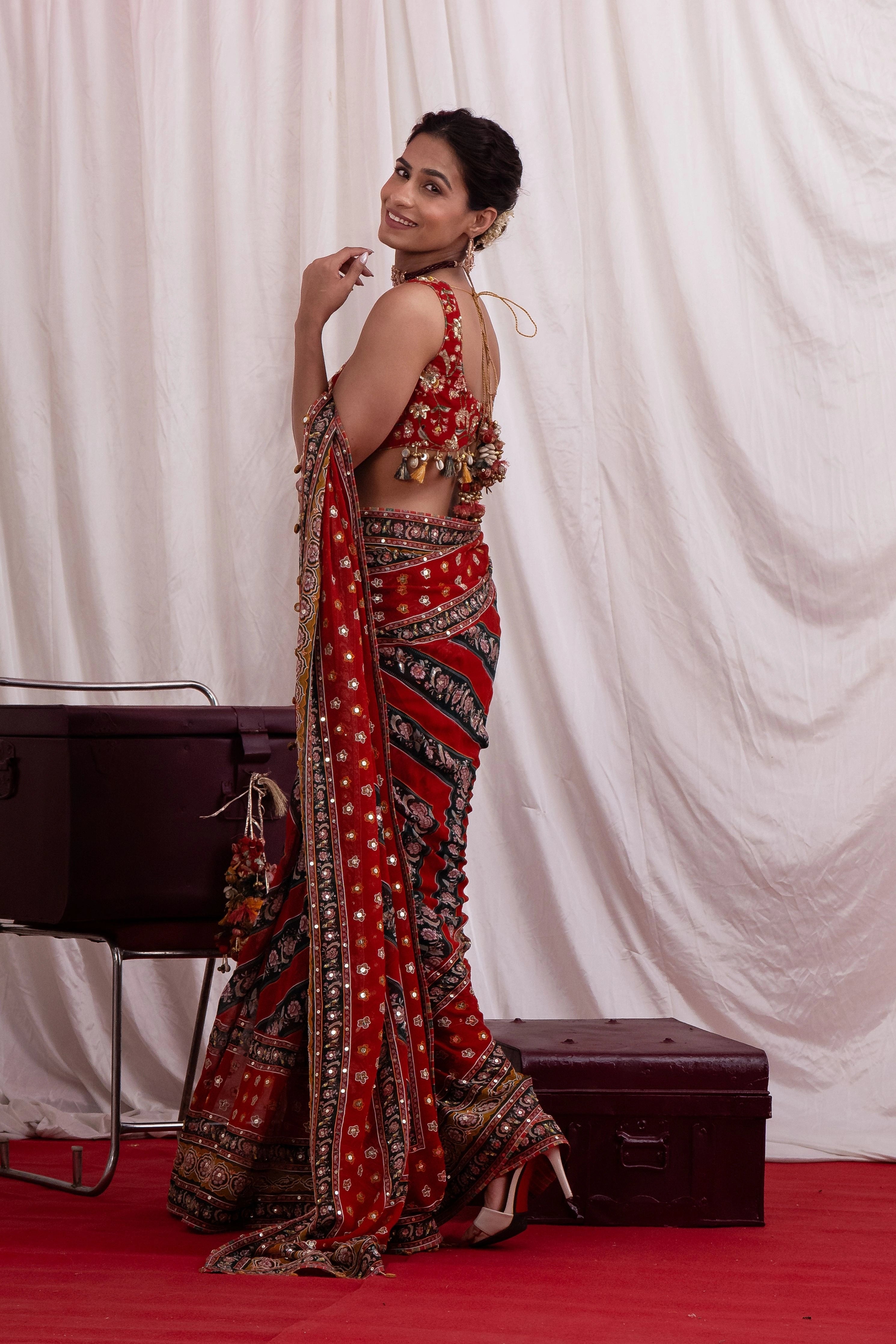 Chandani Phool Lehenga