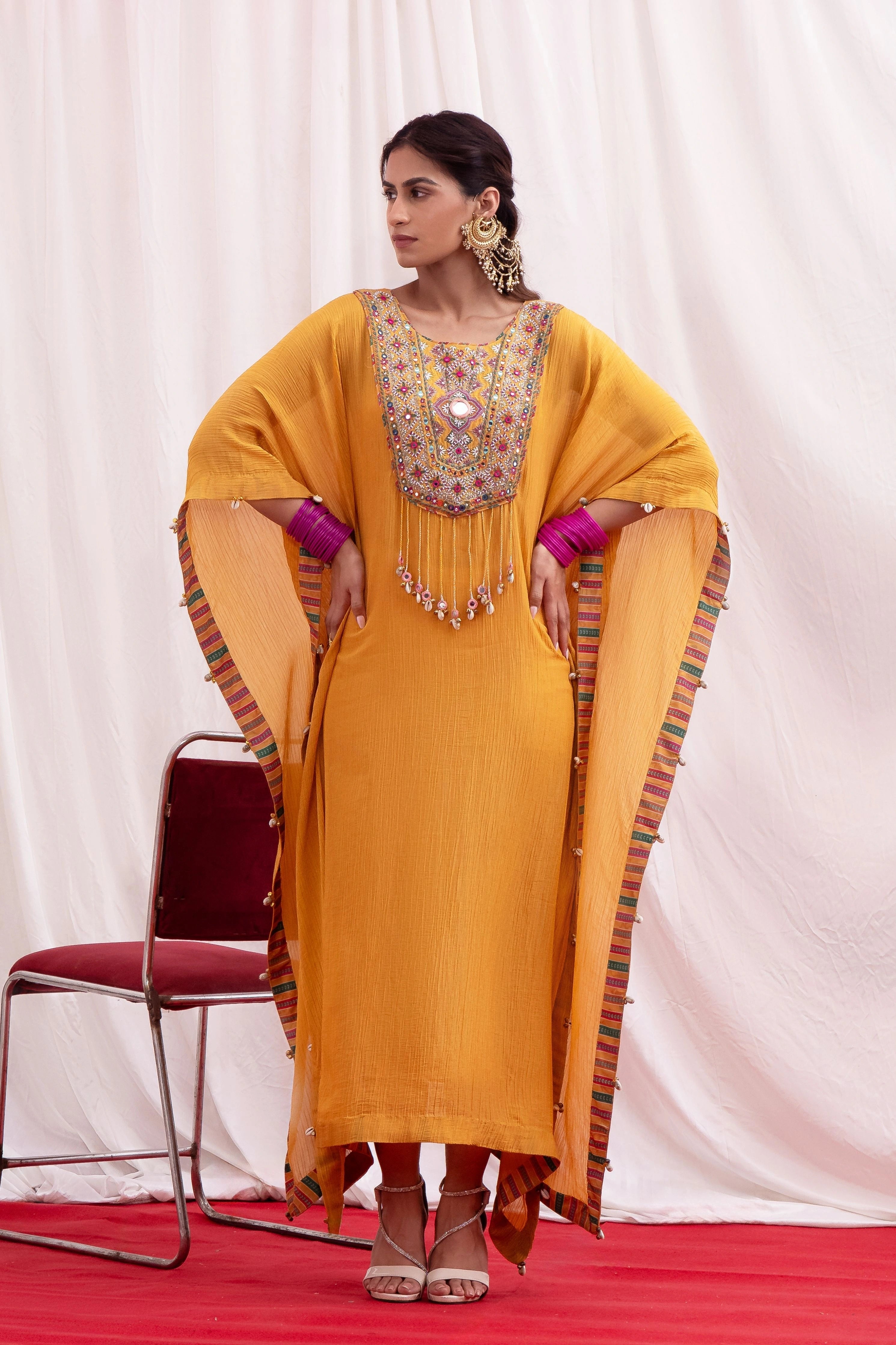 Sunehri Savera Kaftan