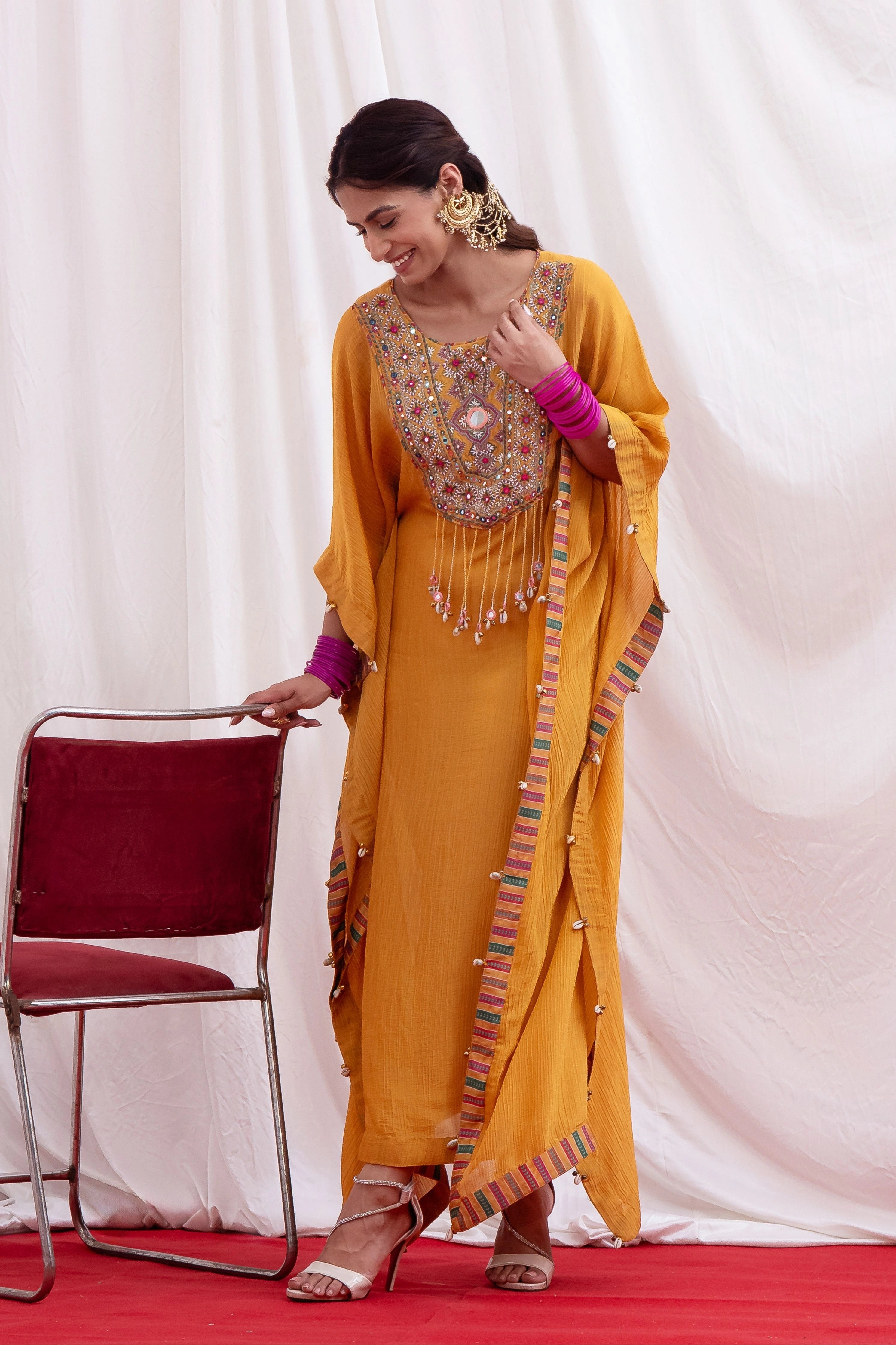 Sunehri Savera Kaftan