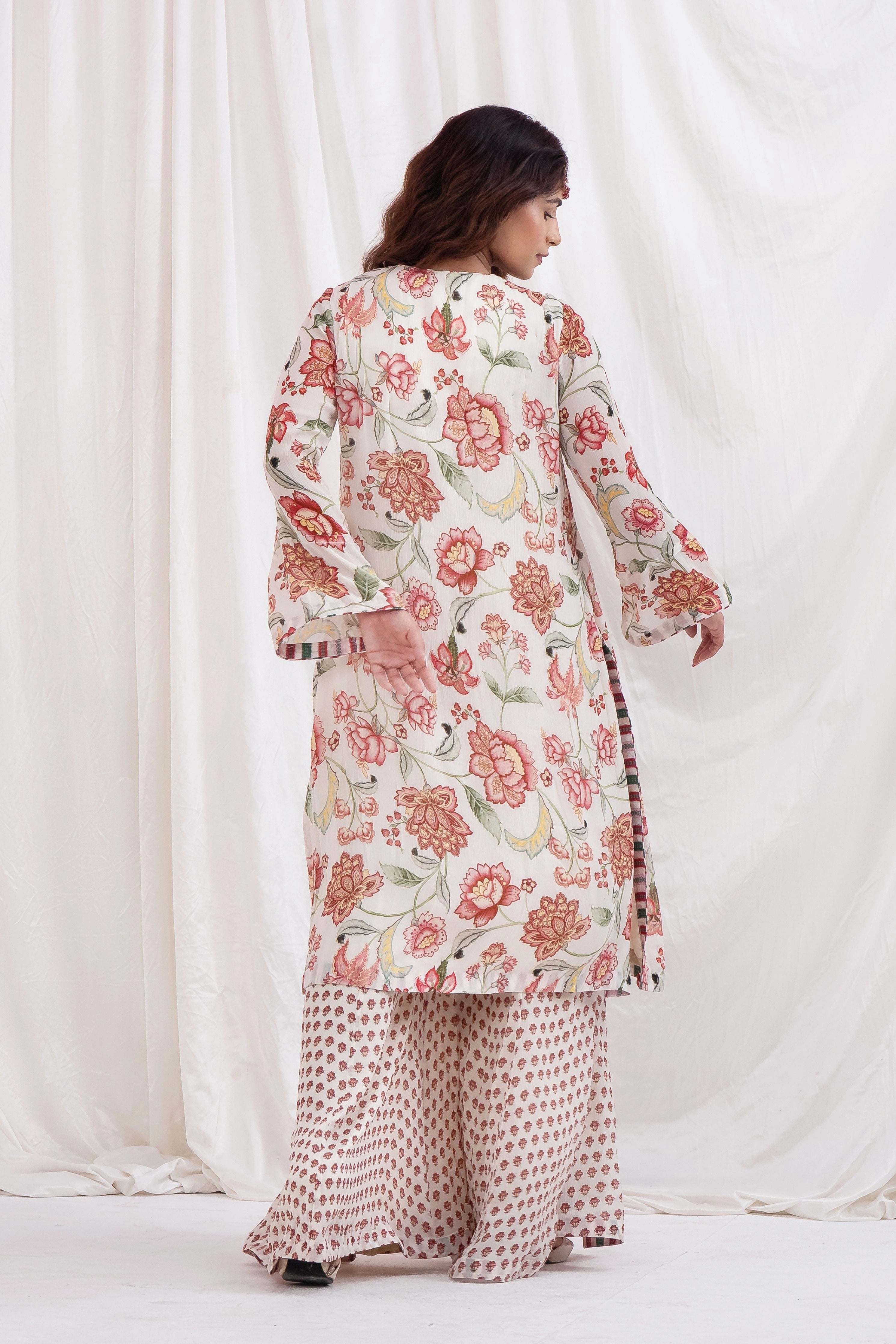 Chandani Gulzaar Kurta Set