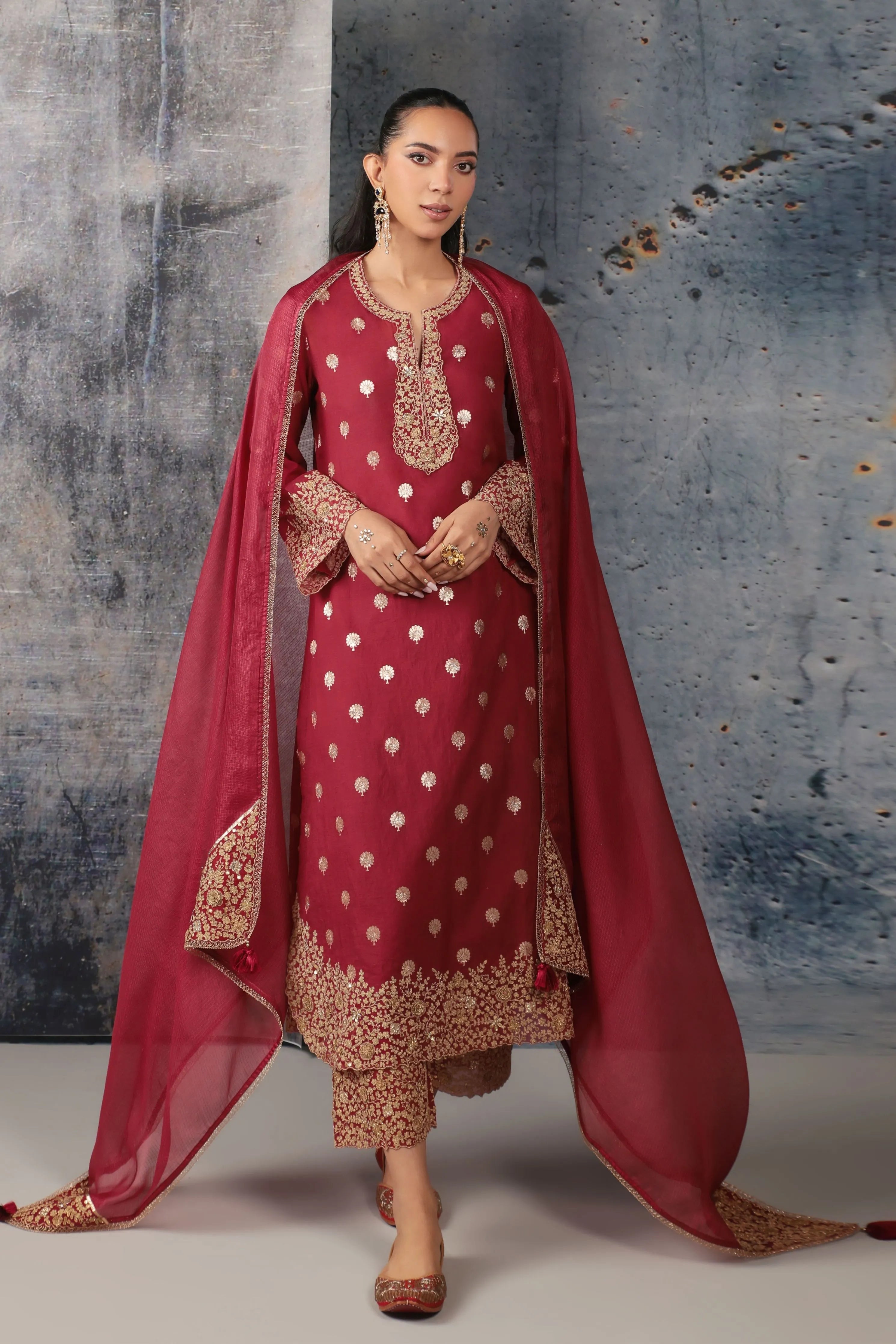 Mehrang Maroon Farshi Kurta Set