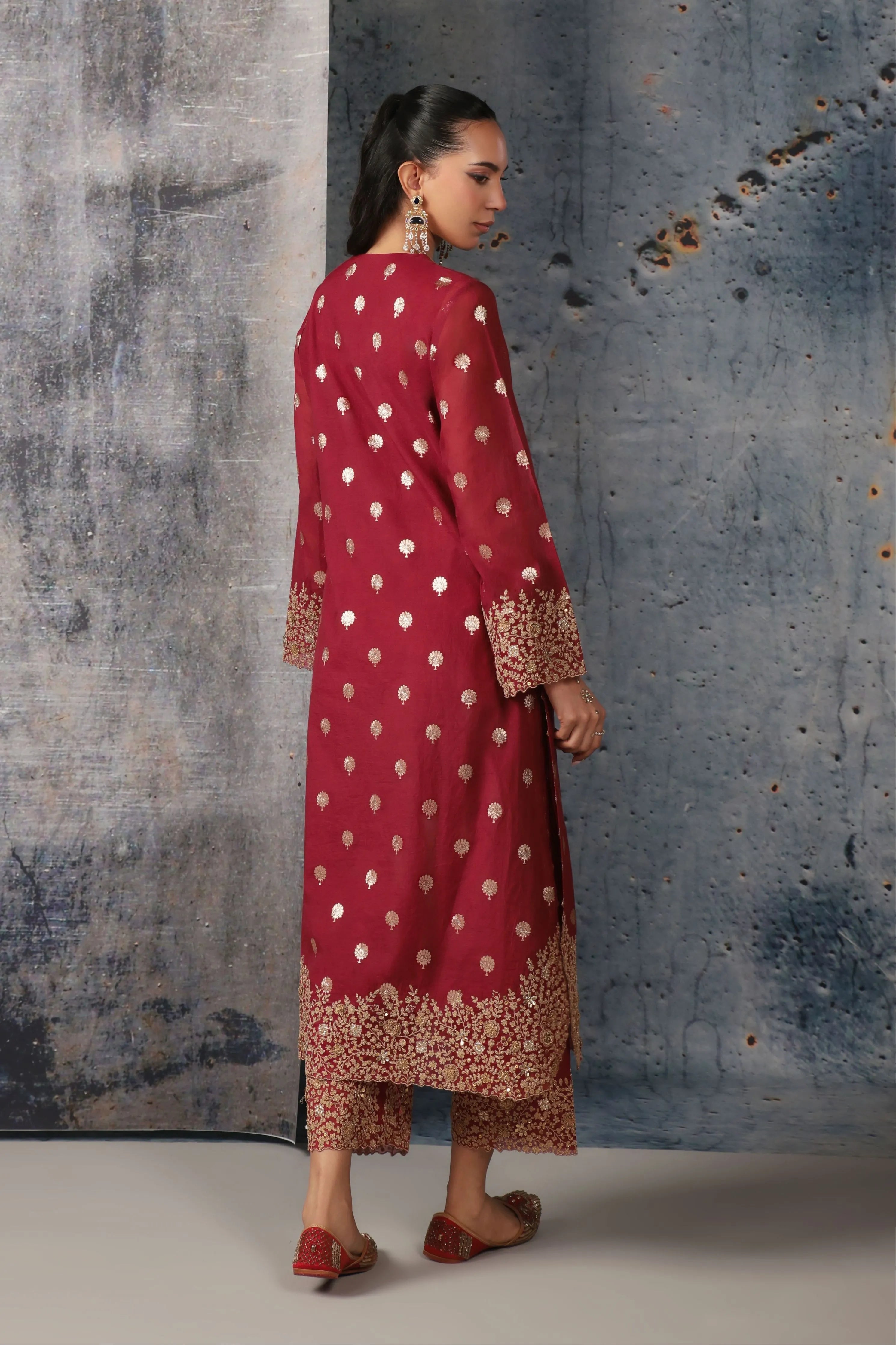 Mehrang Maroon Farshi Kurta Set
