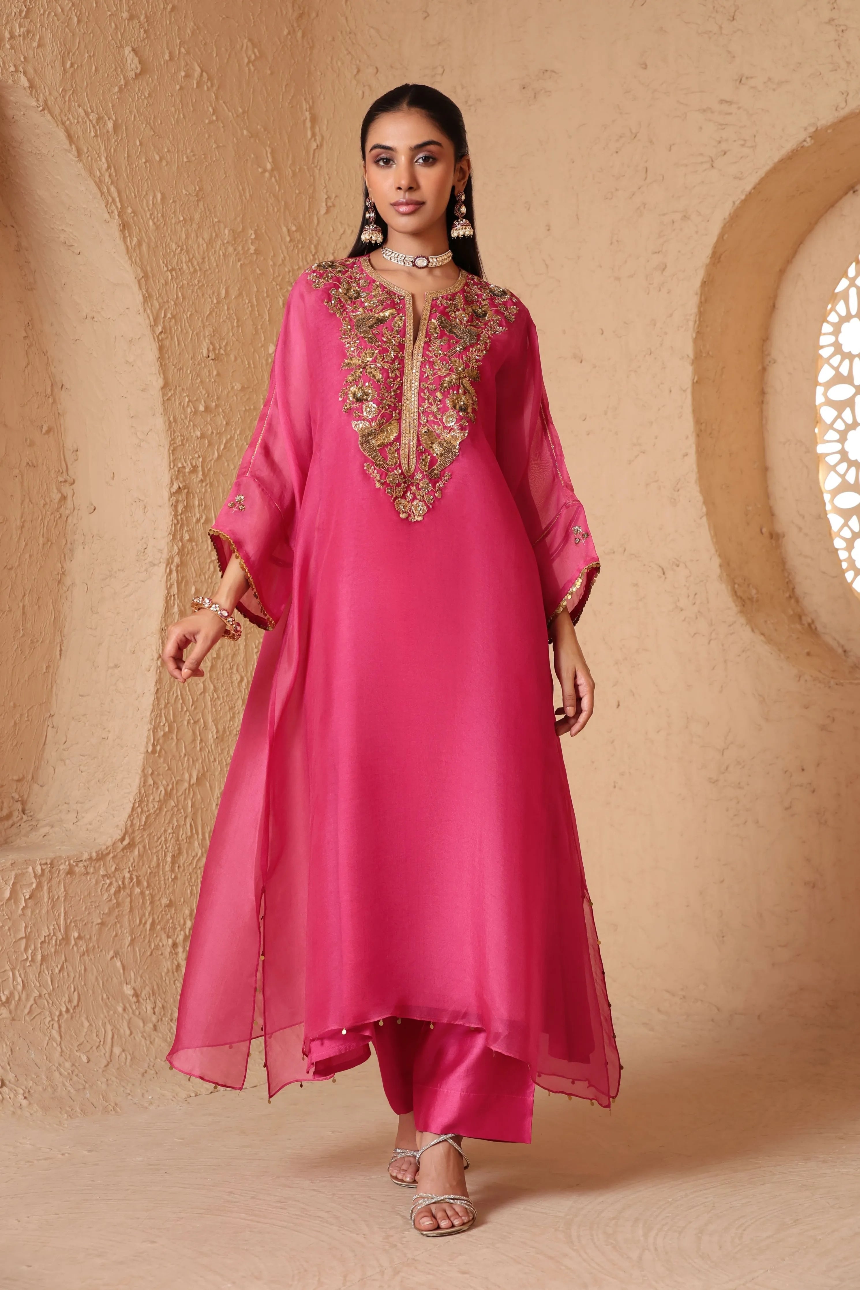 Mehrang Pink Kaftan Kurta Set