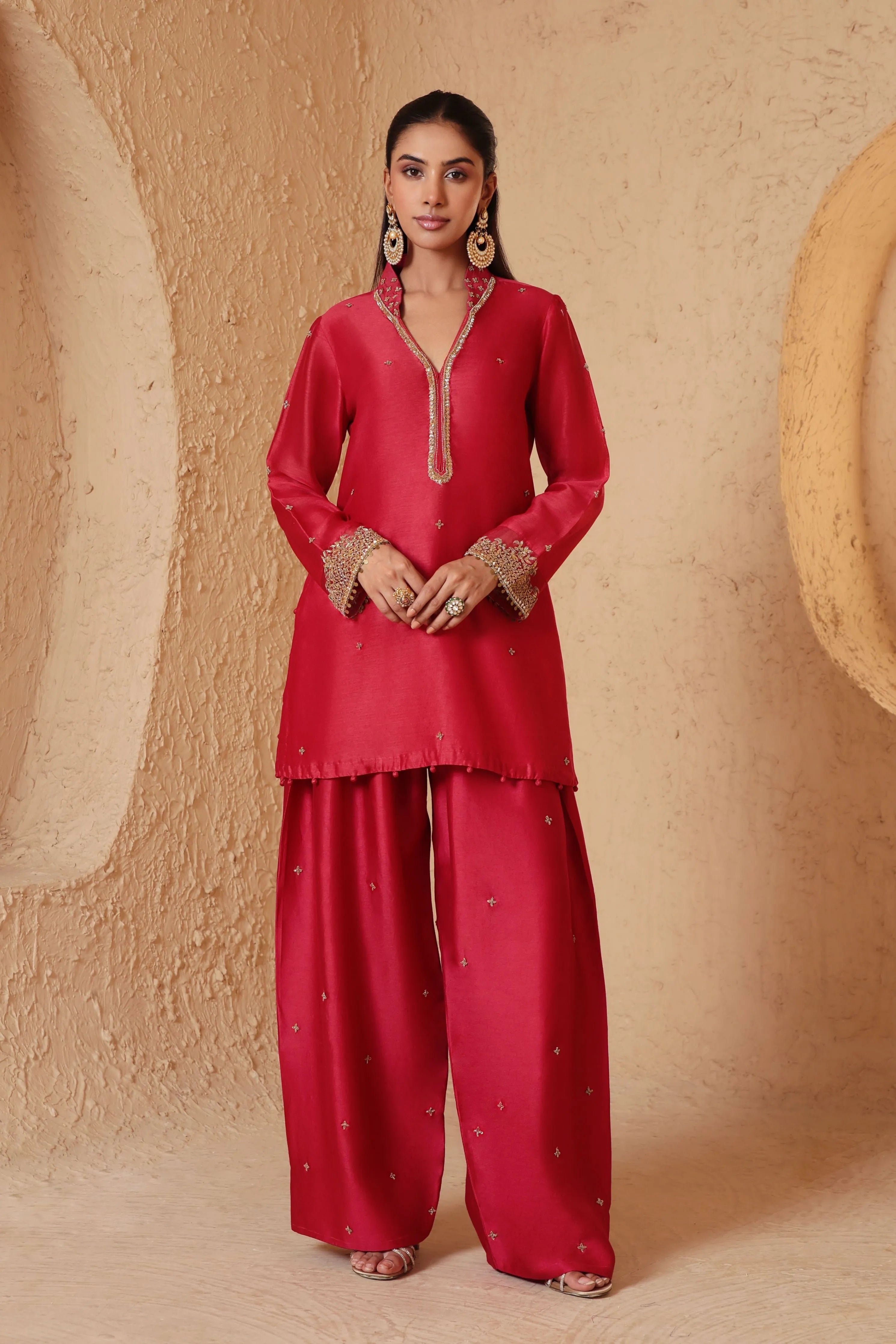 Mehrang Red Short Buti Kurta Set